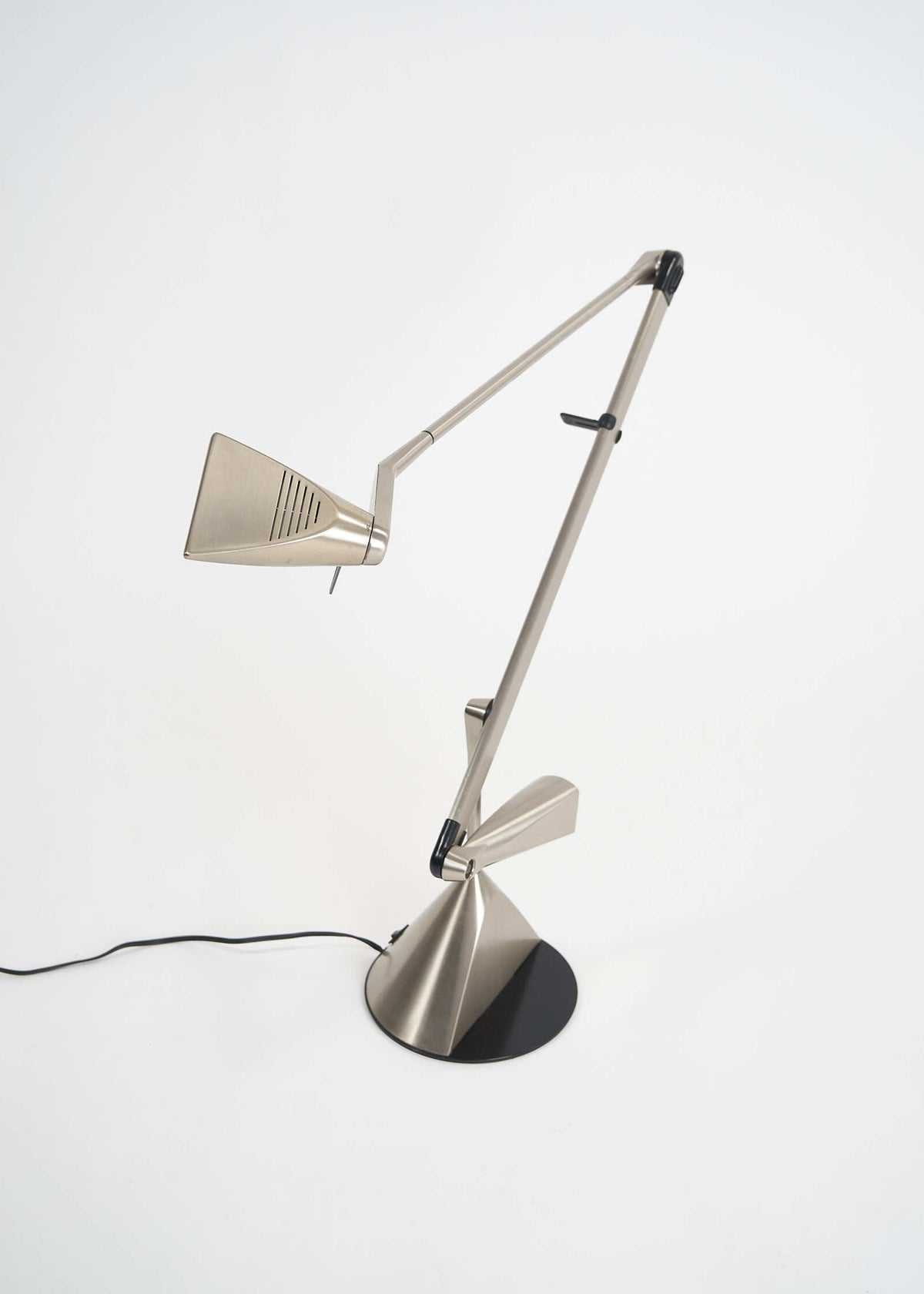 FullRoom-Lamp-Zelig-Lumina-Walter-Monici-0817
