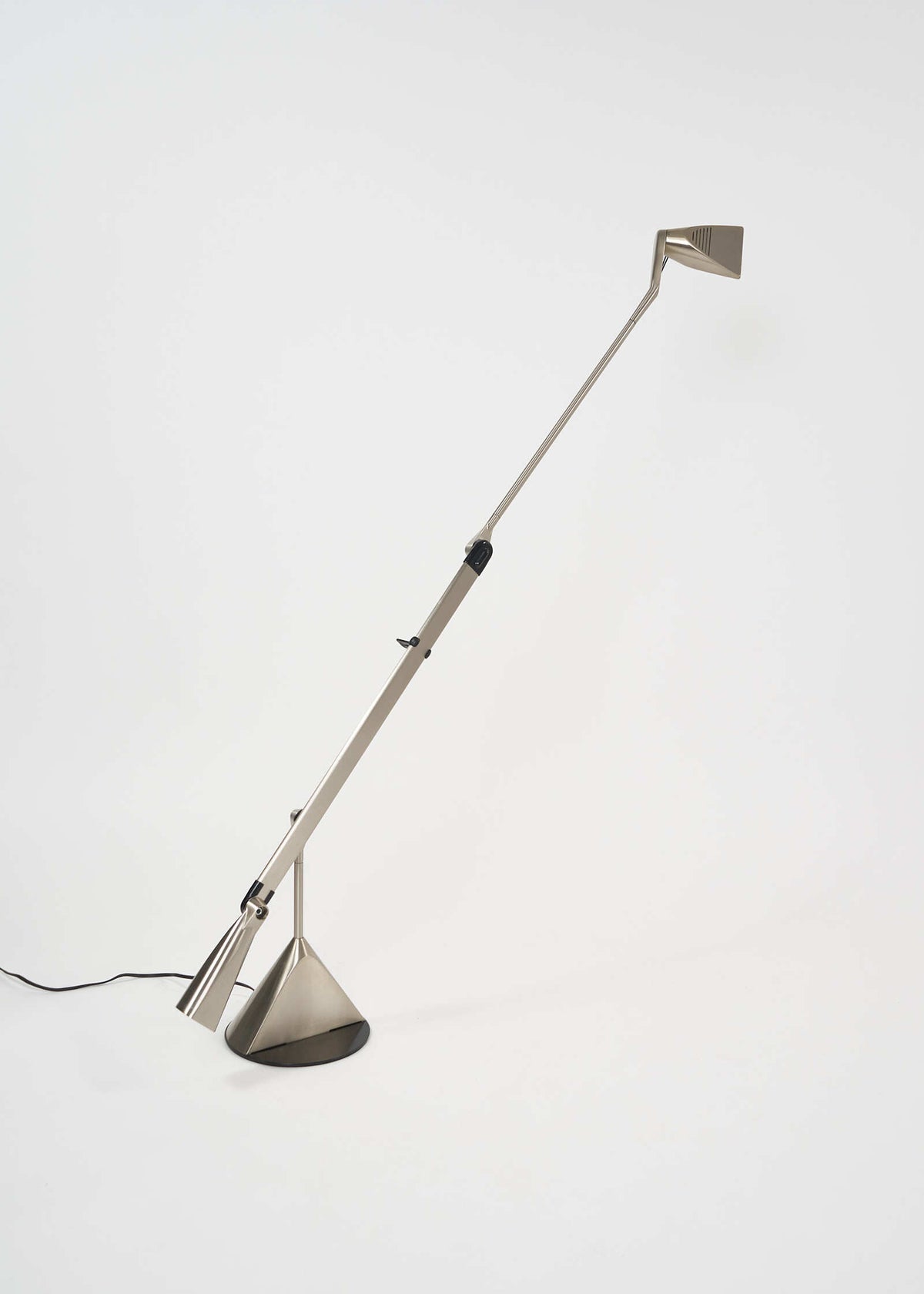FullRoom-Lamp-Zelig-Lumina-Walter-Monici-0826