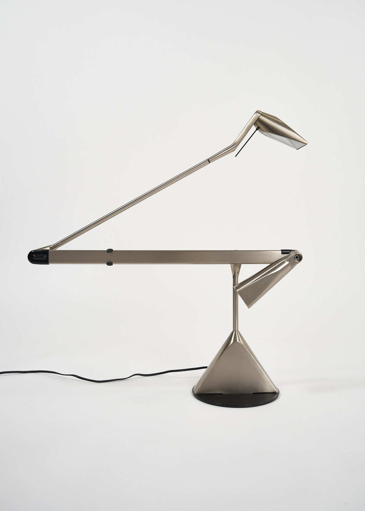 FullRoom-Lamp-Zelig-Lumina-Walter-Monici-1130