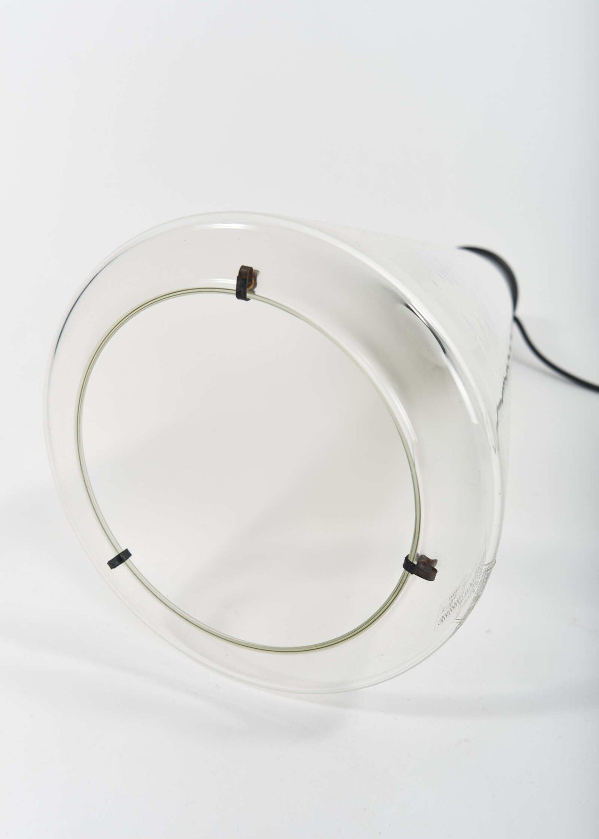 FullRoom-Lamp-Cono-Ezio-Didone-Arteluce- 3034