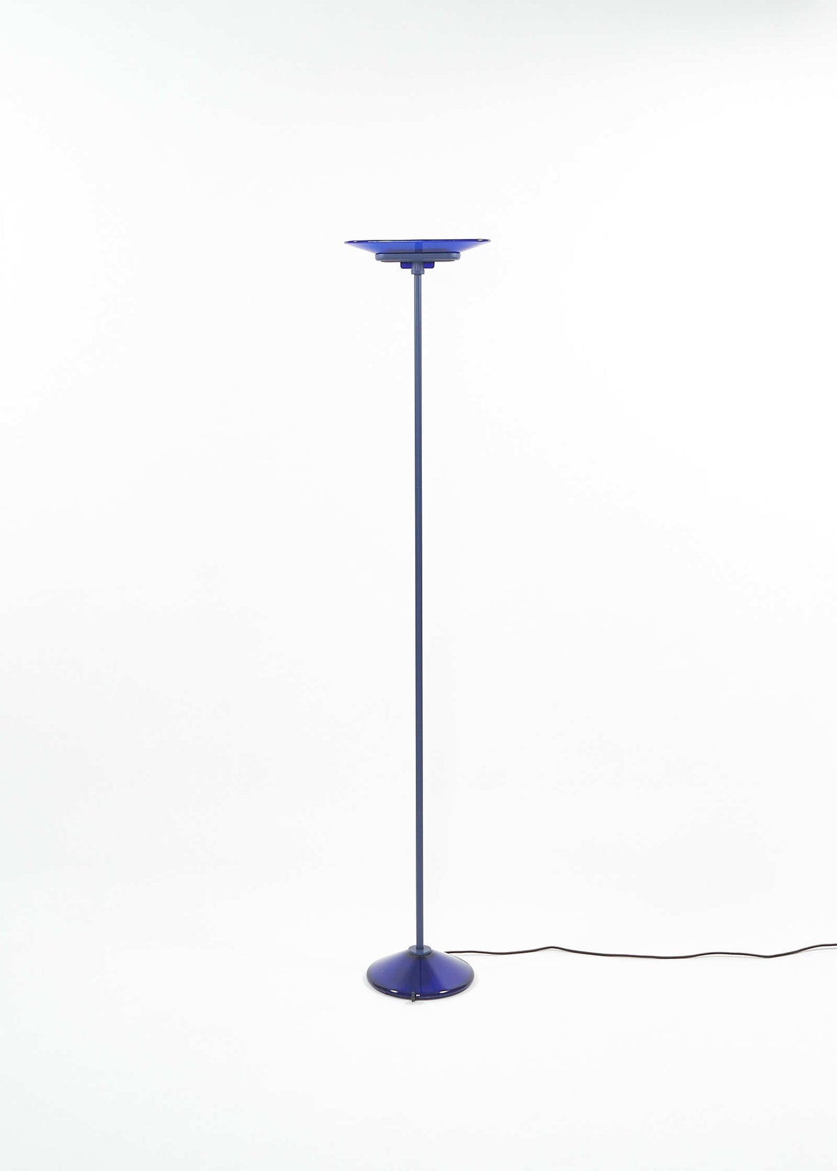 JILL-A380-Lamp-Perry-King-Arteluce-FullRoom1302