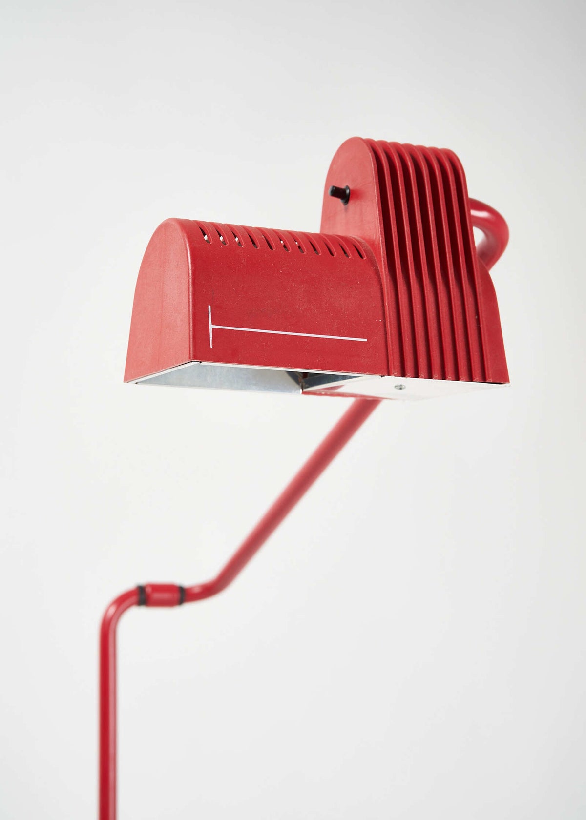 BELUX-guillermo-capdevilla-lamp-fullroom1128