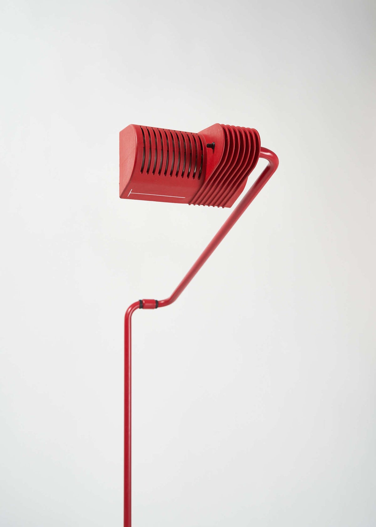 BELUX-guillermo-capdevilla-lamp-fullroom1131