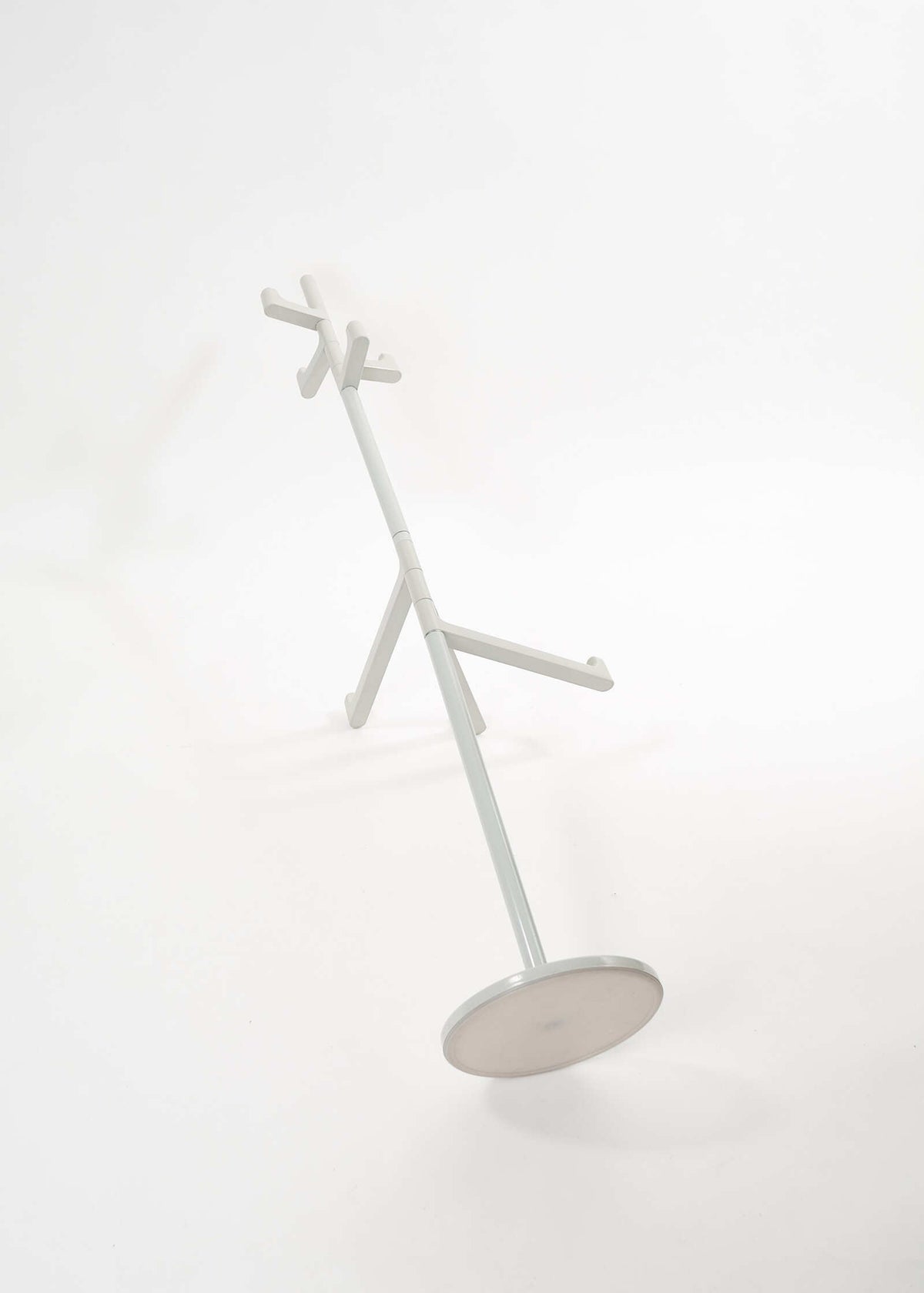 GEDY-makio-hasuike-coatststand-fullroom0306