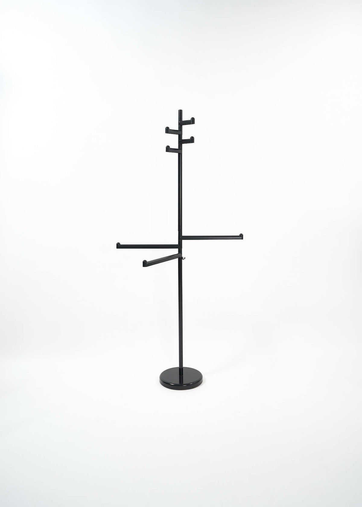 METALPLASTICA-coatstand-vintage-spaceage-fullroom0257