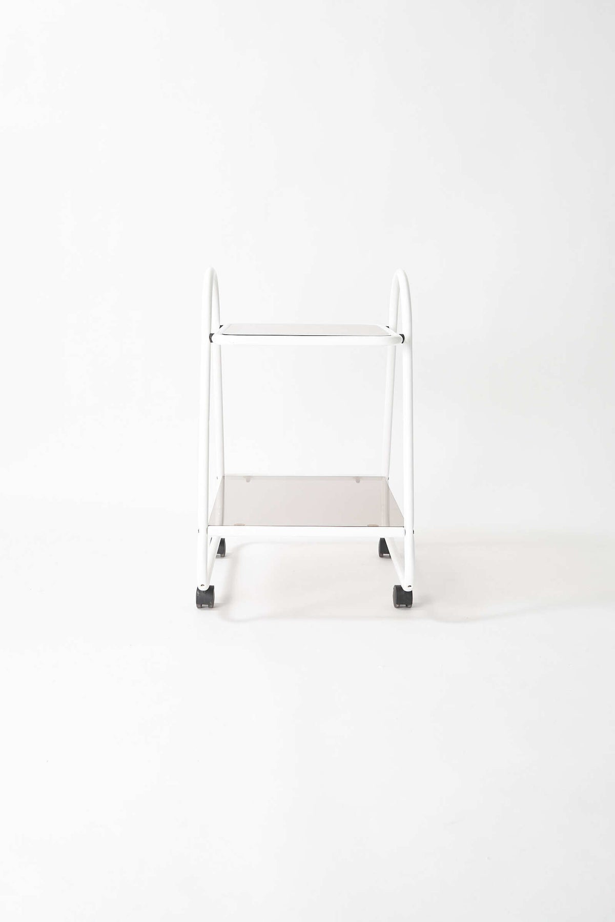 BAR CART-spaceage-design-fullroom0860