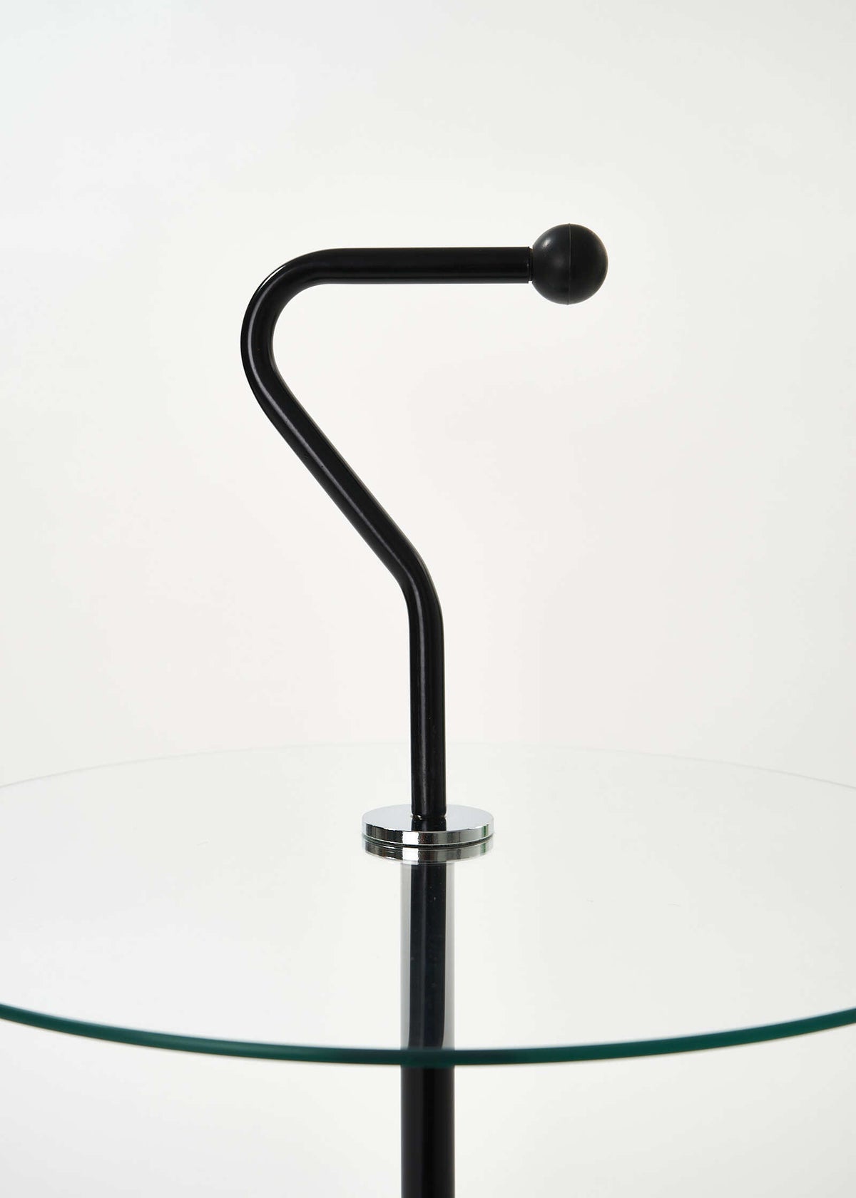 BIMBI-carlo-sidetable-design-fullroom1470
