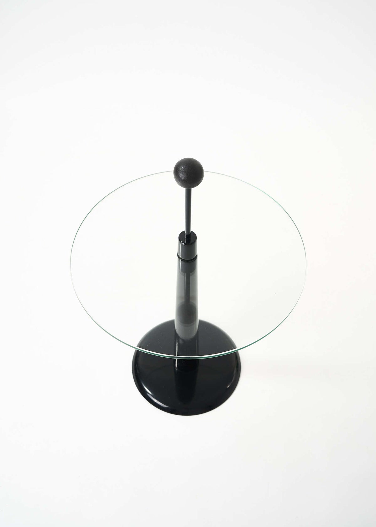 MEMPHIS-sidetable-italiandesign-fullroom3311