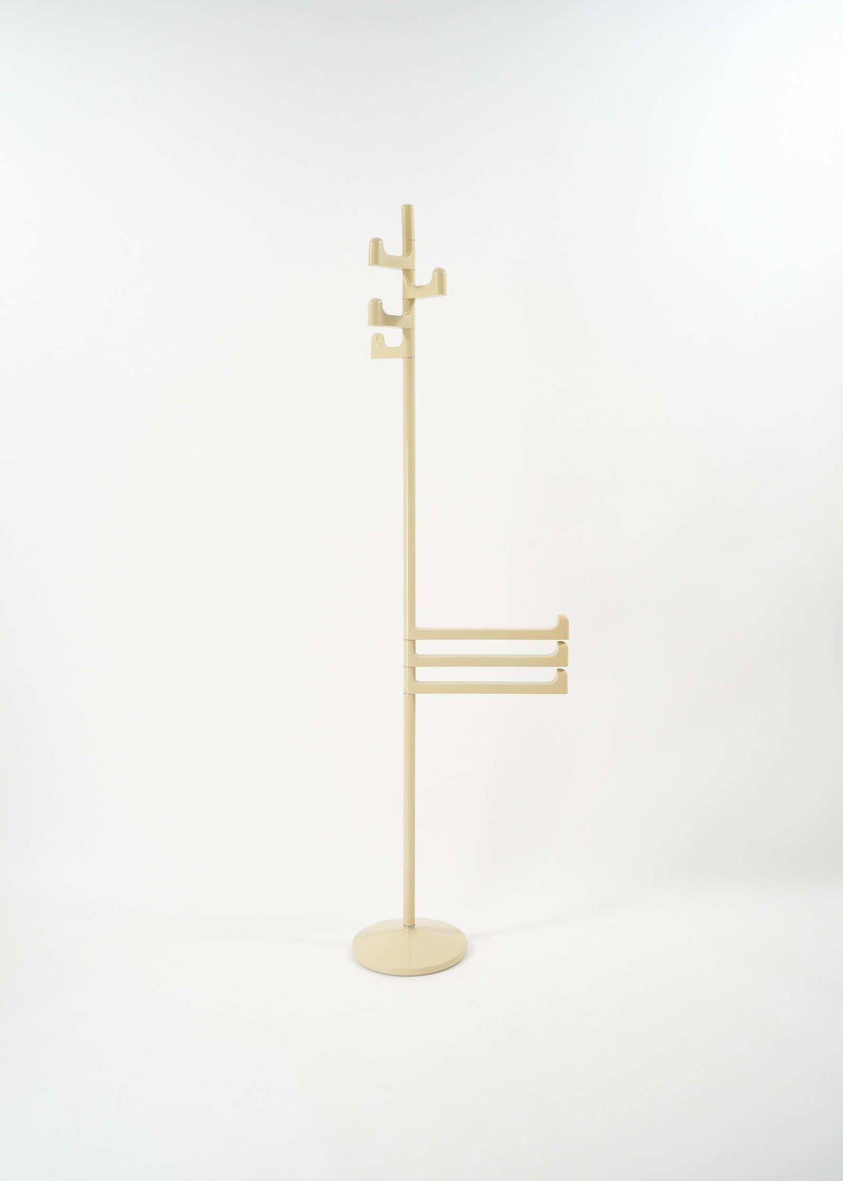 Gedy-Coatstand-Makio-Hasuike-FullRoom2209