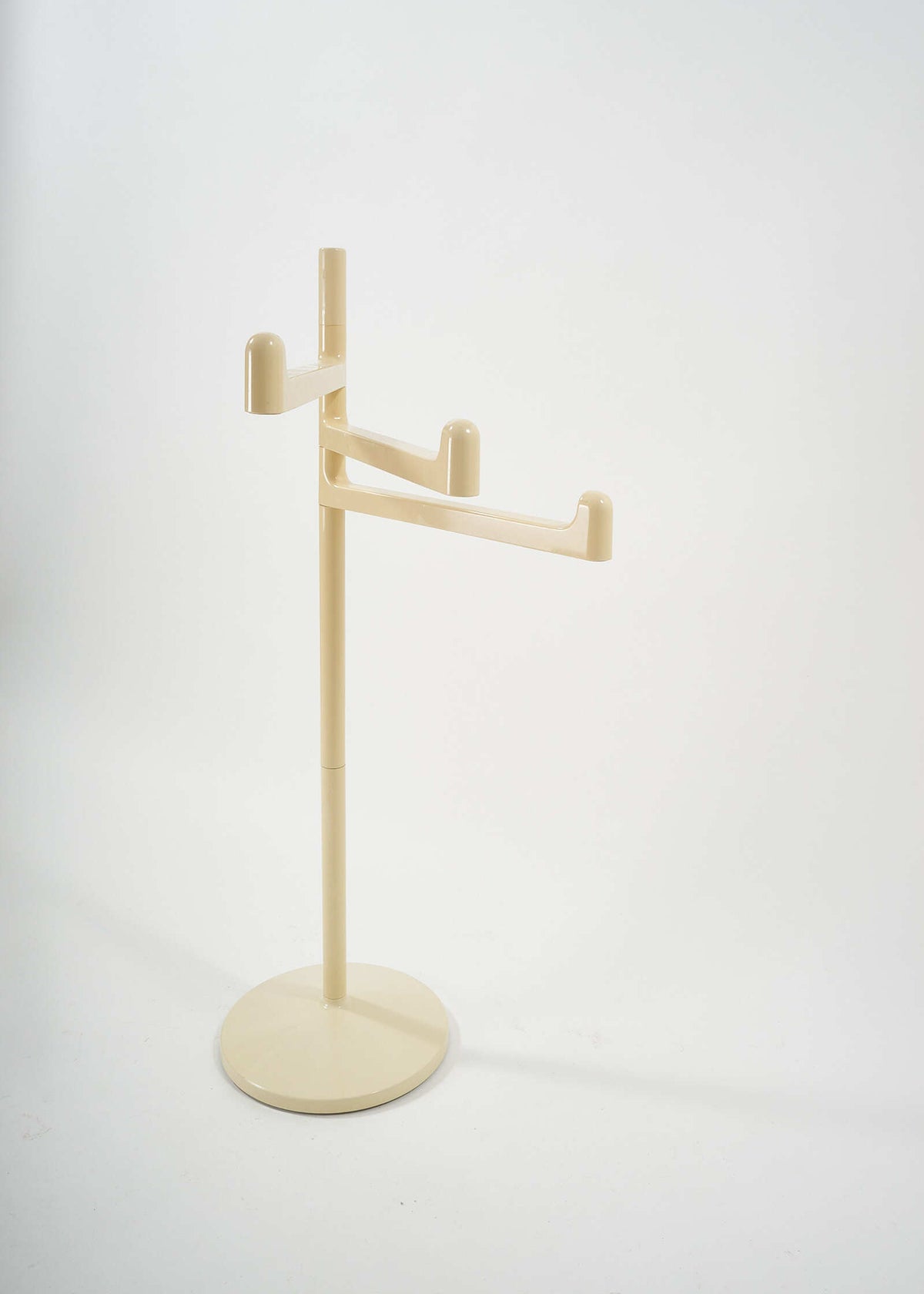 Gedy-Coatstand-Makio-Hasuike-FullRoom2489