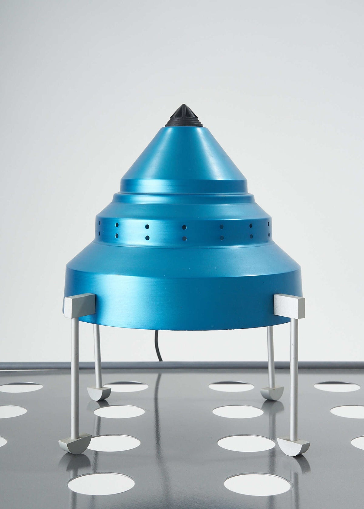 Zenith-Lamp-Meteore-Design-FullRoom0287 2