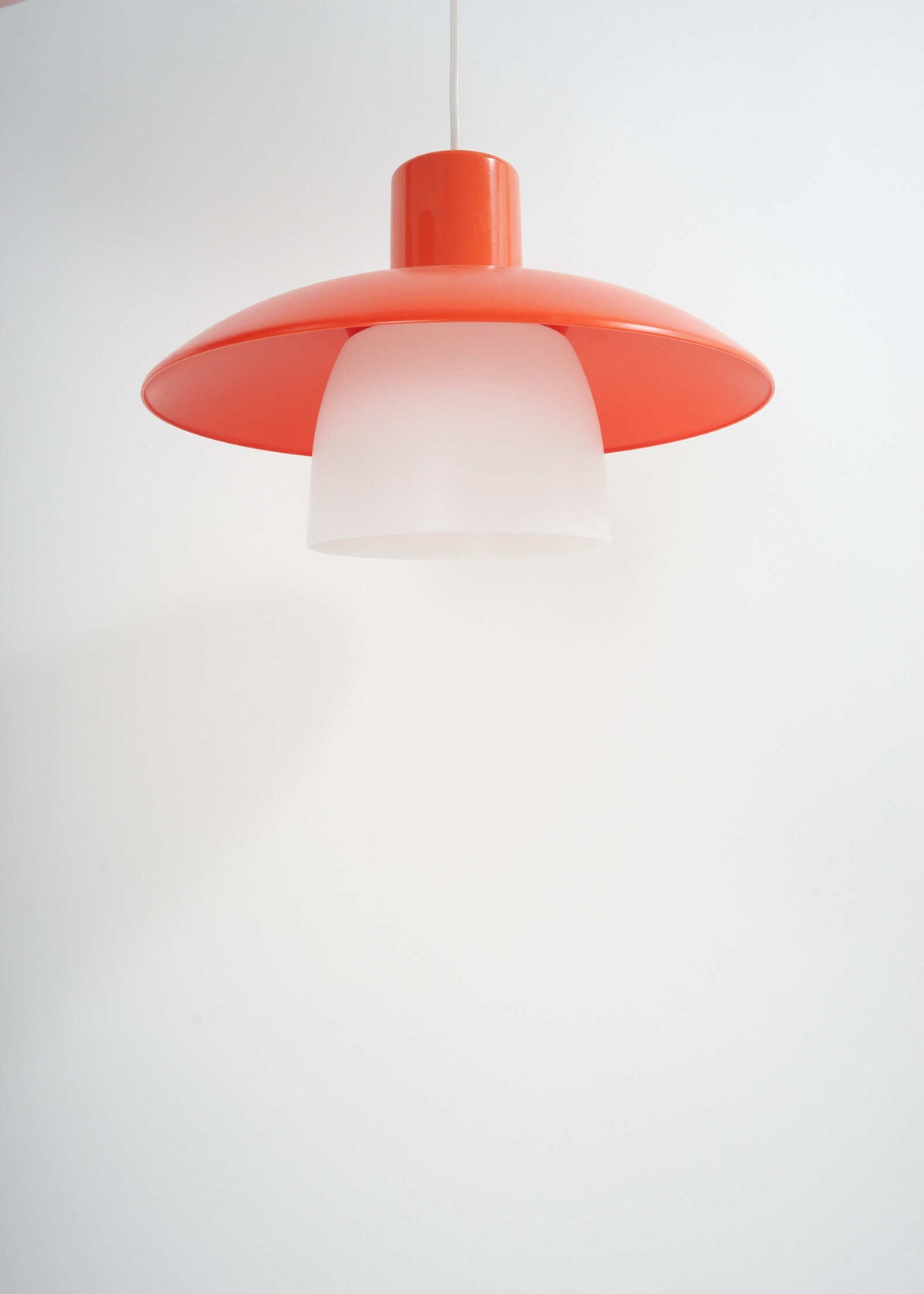 Delta-Lamp-Hoyrup-Danemark-FullRoom-02741