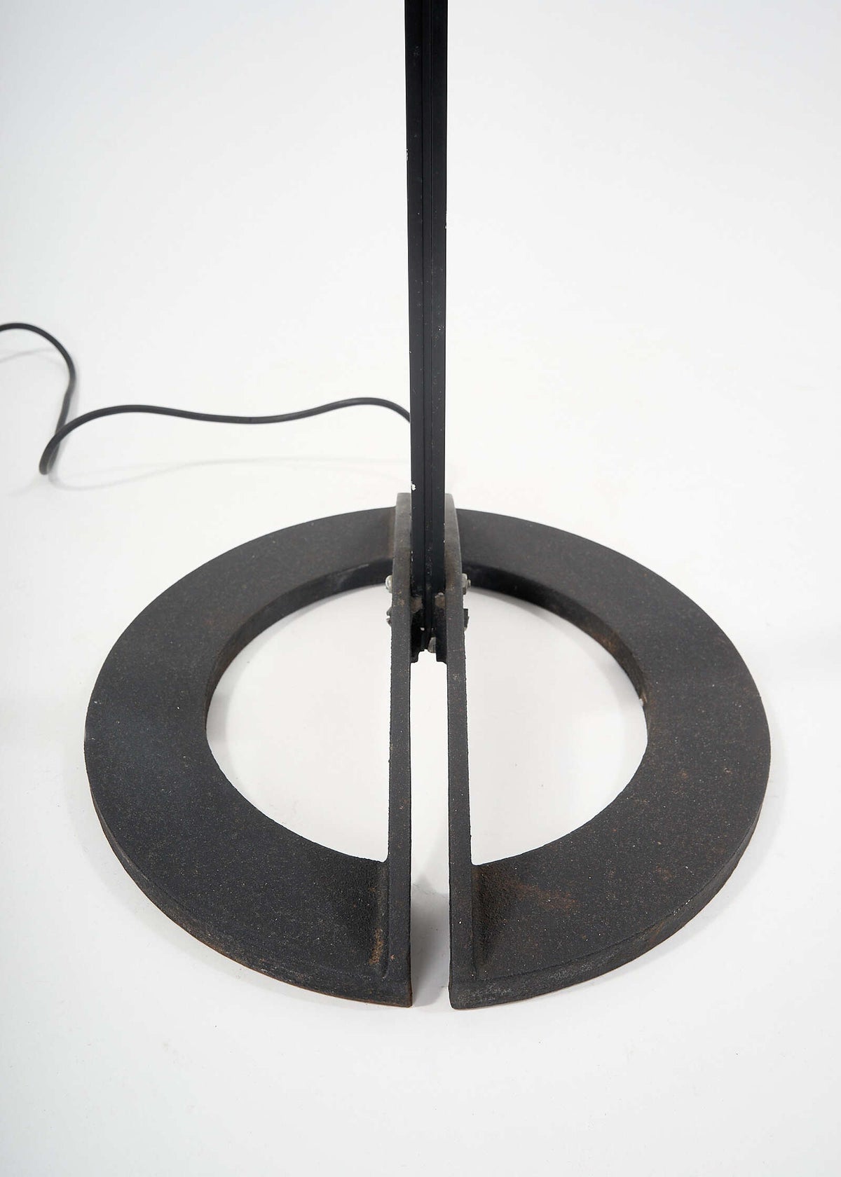 Zen-lamp-Ernesto-Gismondi-Artemide- FullRoom1085