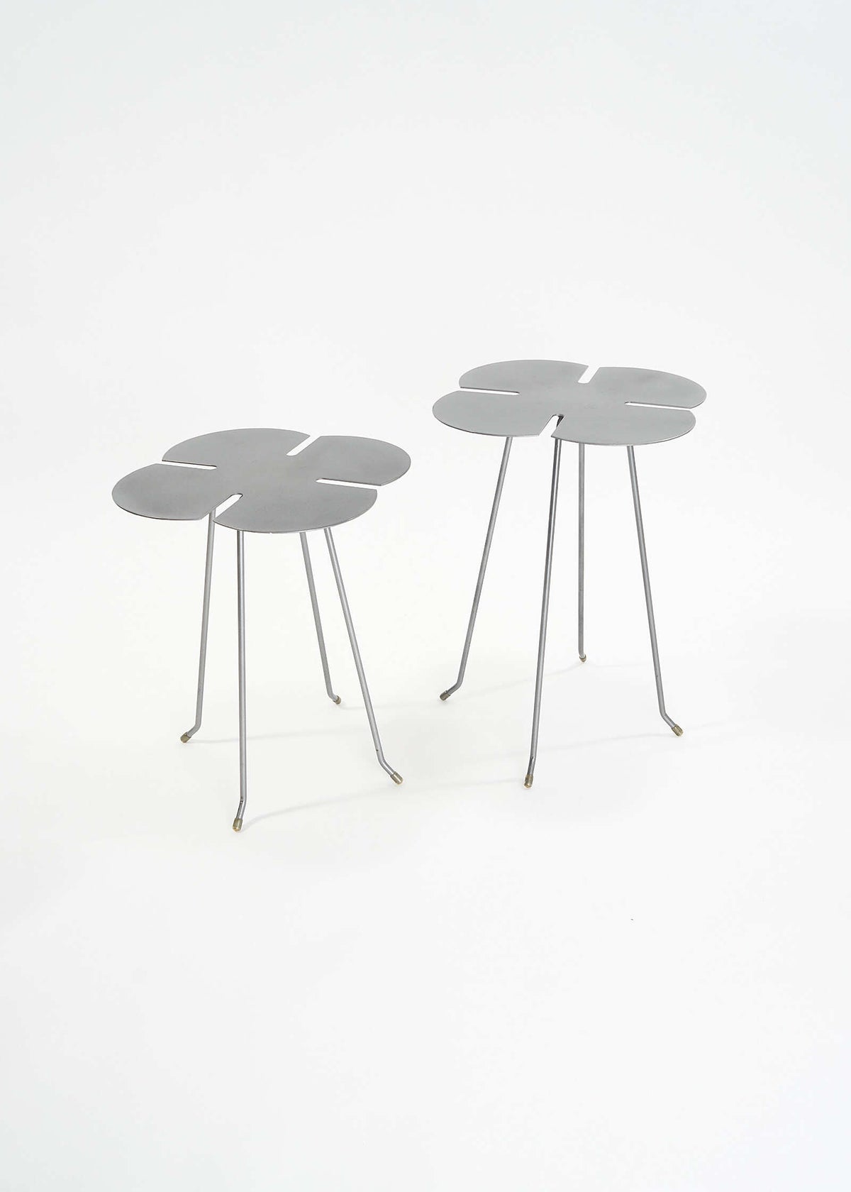 Clover-Leaf-Table-Vello-Hubel-FullRoom0277