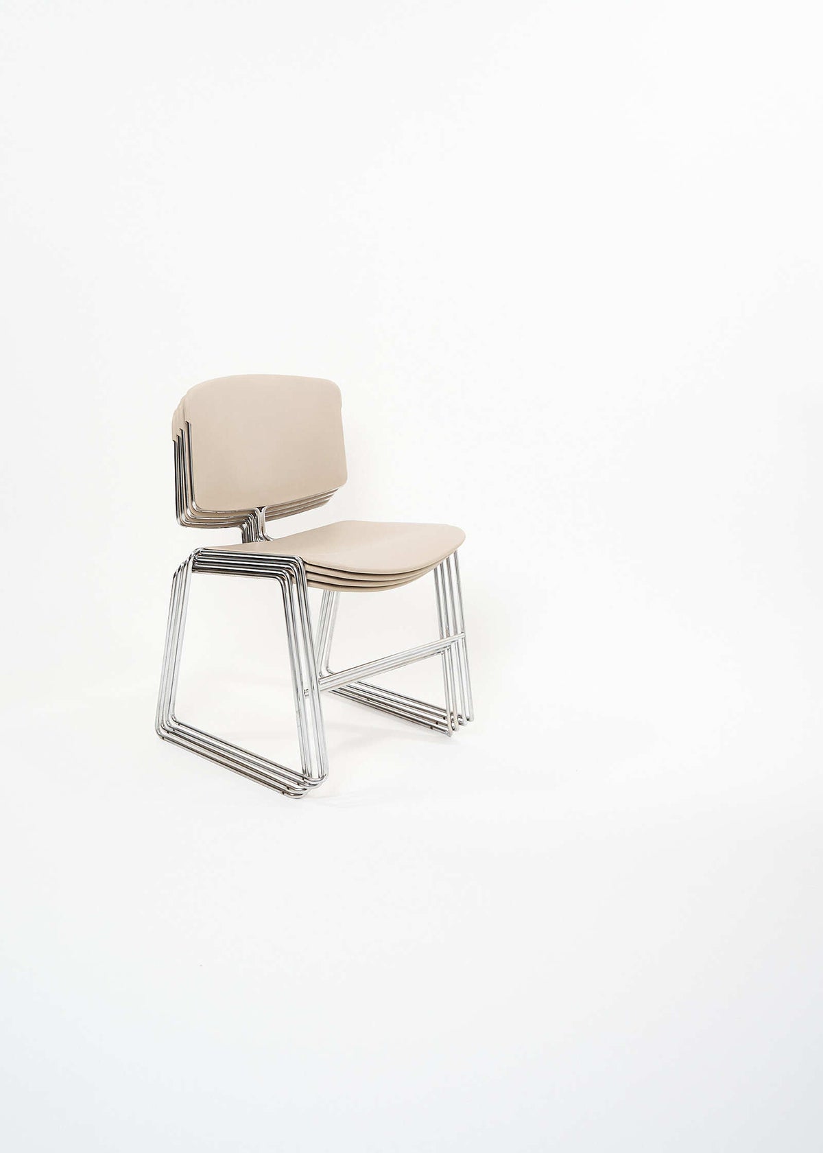 Max-Stacker-Chair-Steelcase-FullRoom3306
