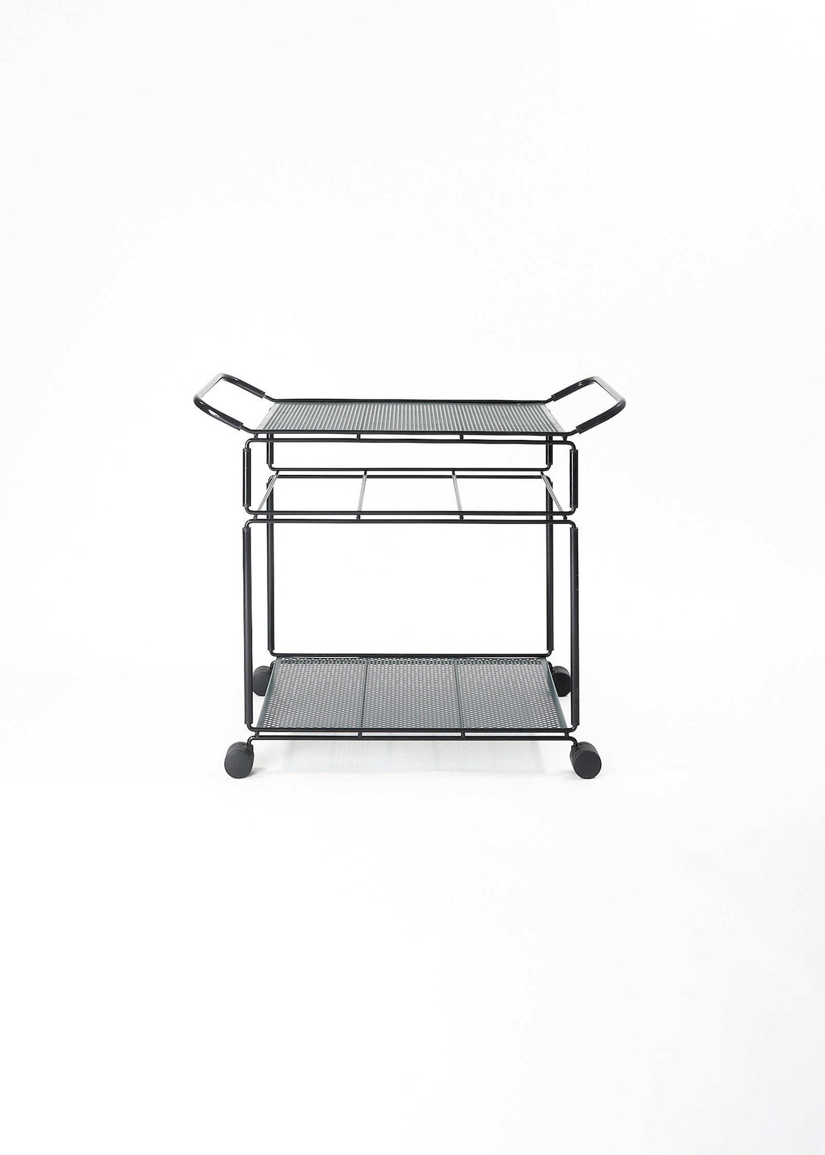 KRI-trolley-Niels-Gammelgaard-Ikea-FullRoom0585