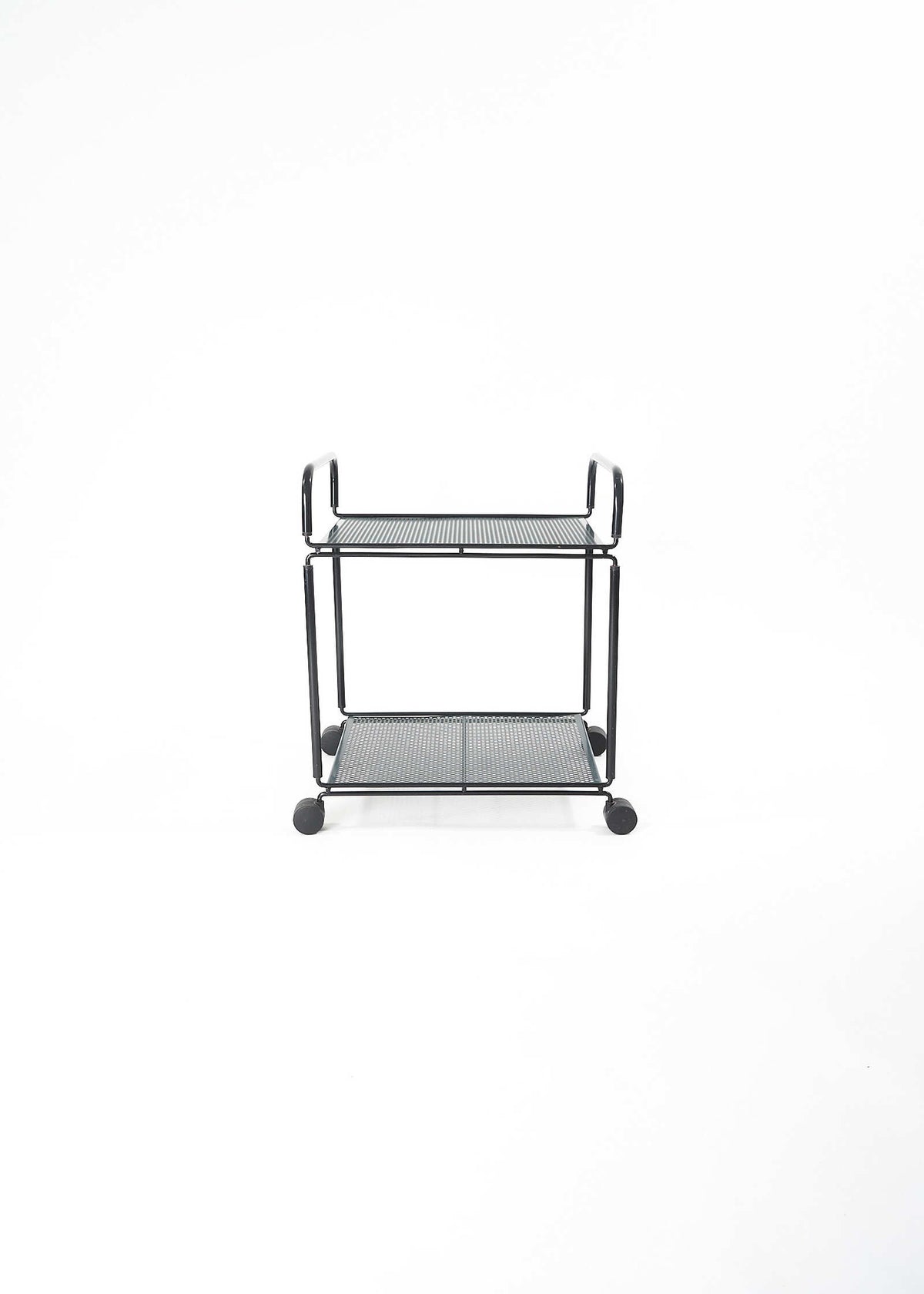 KRI-trolley-Niels-Gammelgaard-Ikea-FullRoom0642