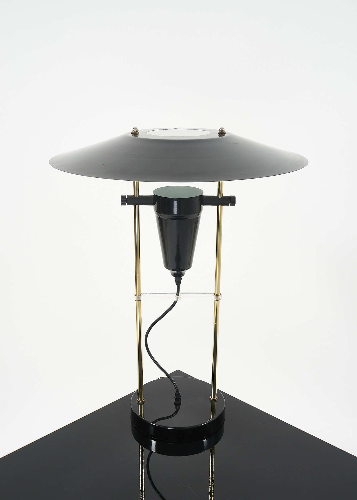 Bauhaus-Side-Table-FullRoom1853