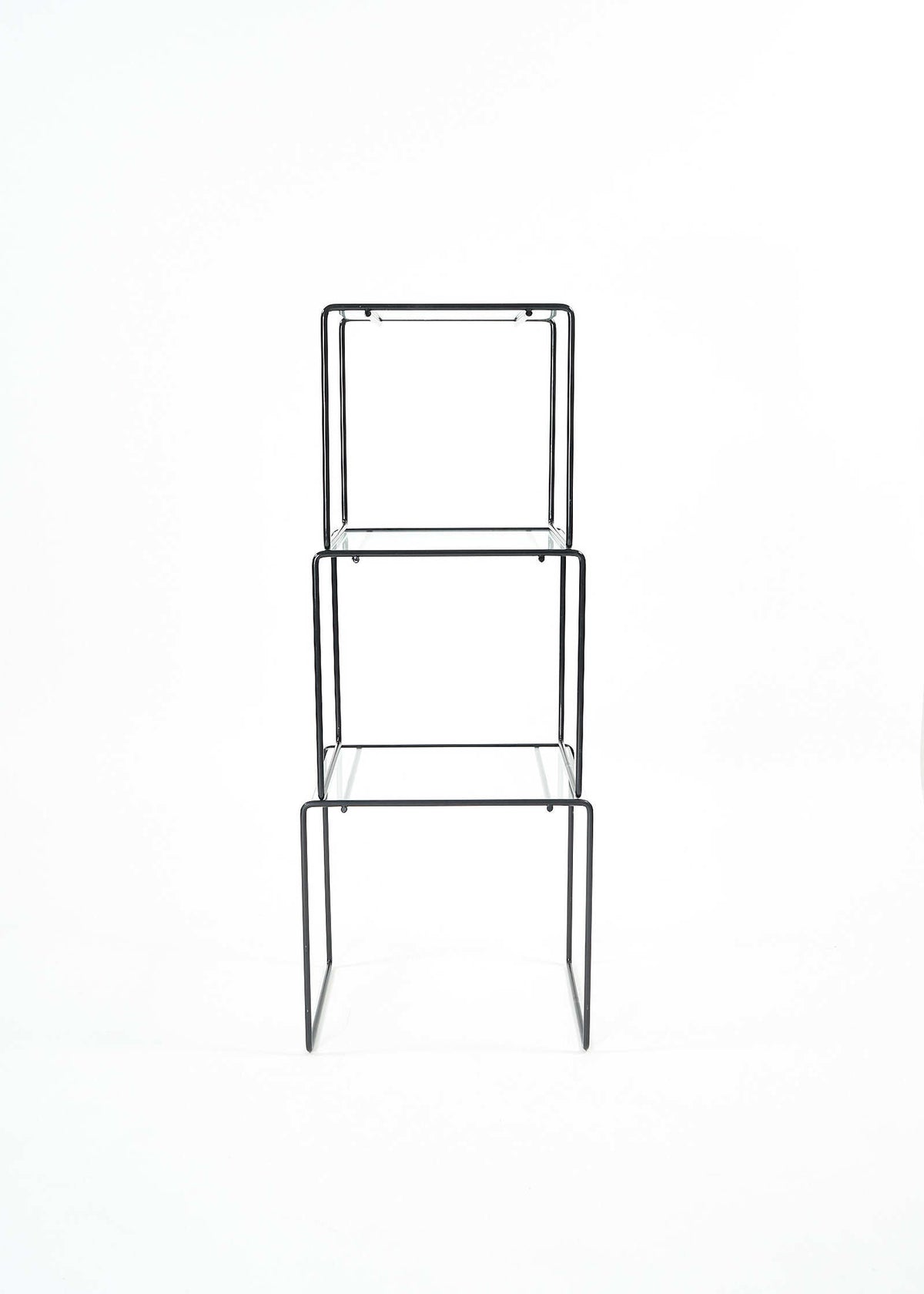 Nesting-Tables-MarcelT-KazuhideTakahama-Cassina-FullRoom2595