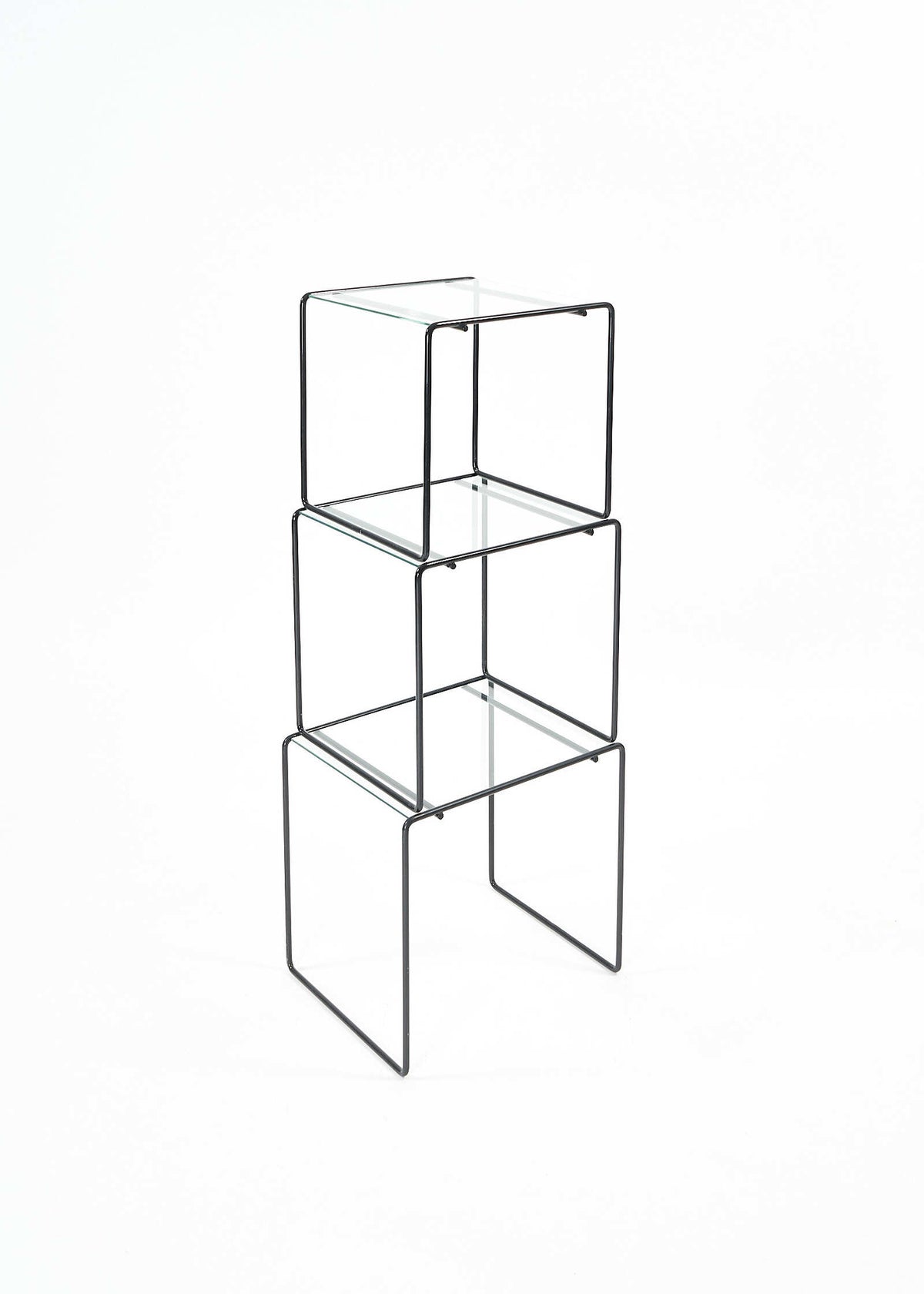 Nesting-Tables-MarcelT-KazuhideTakahama-Cassina-FullRoom3620