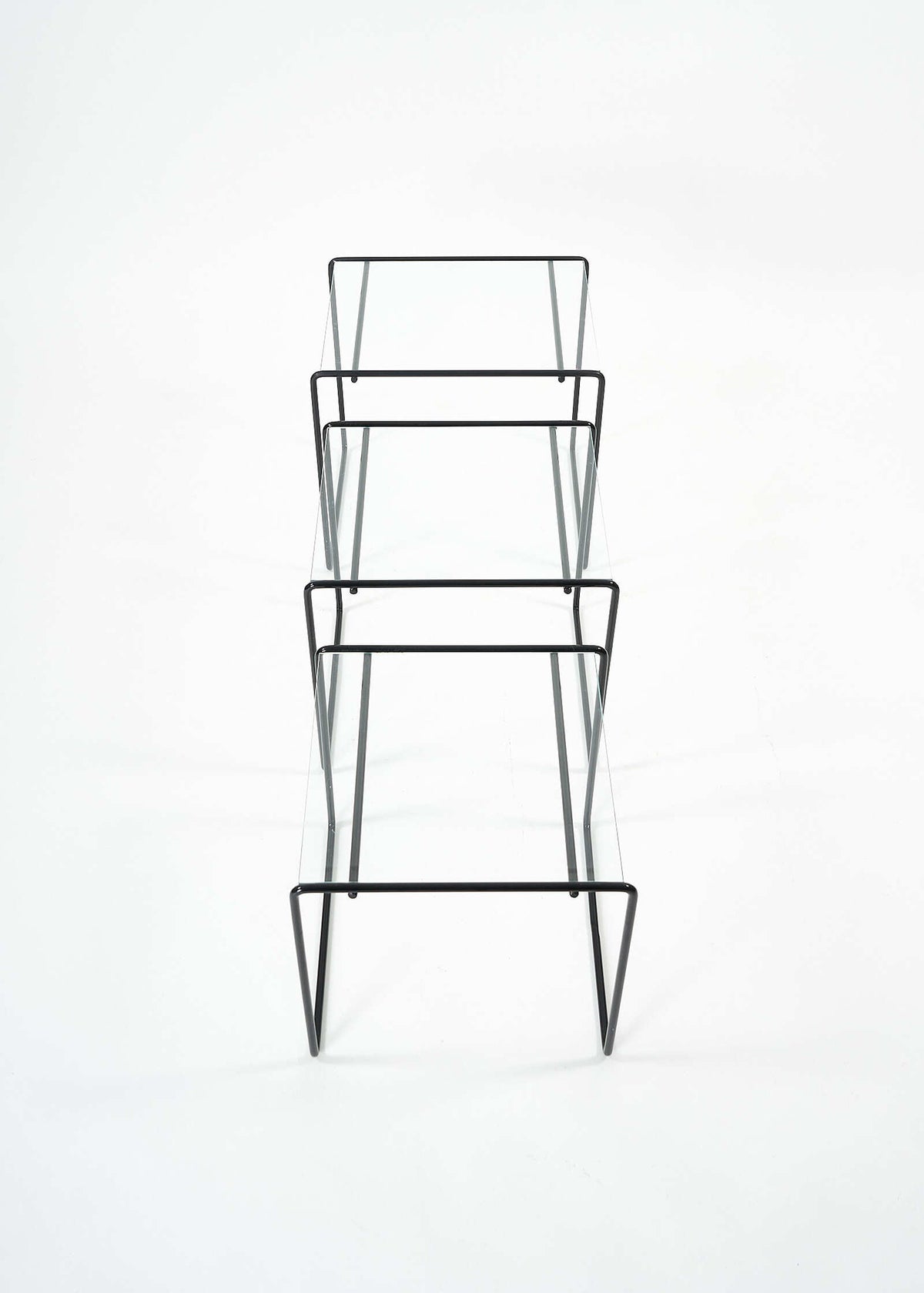Nesting-Tables-MarcelT-KazuhideTakahama-Cassina-FullRoom5441