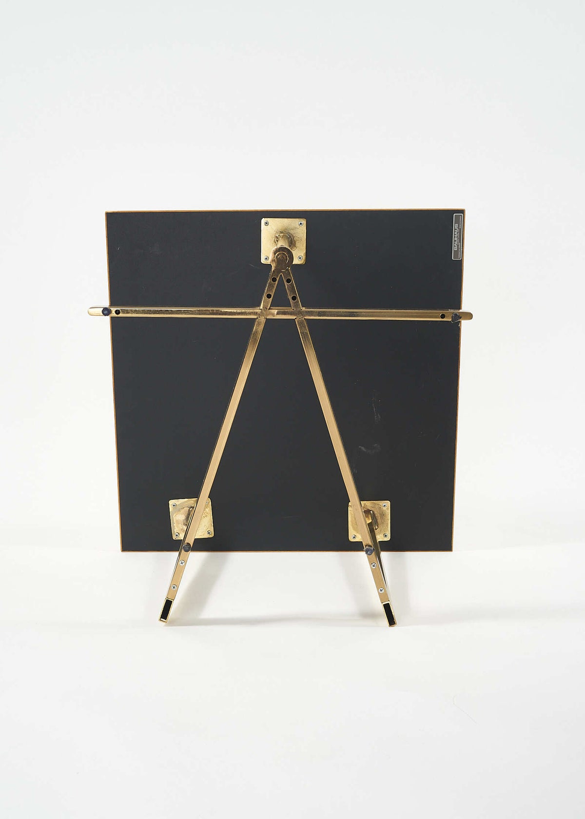 Bauhaus-Side-Table-FullRoom1836