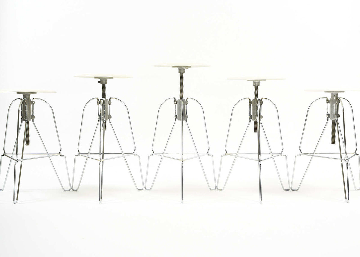 ModelSix-Jeff-Covey-stool-HermanMiller-FullRoom2417