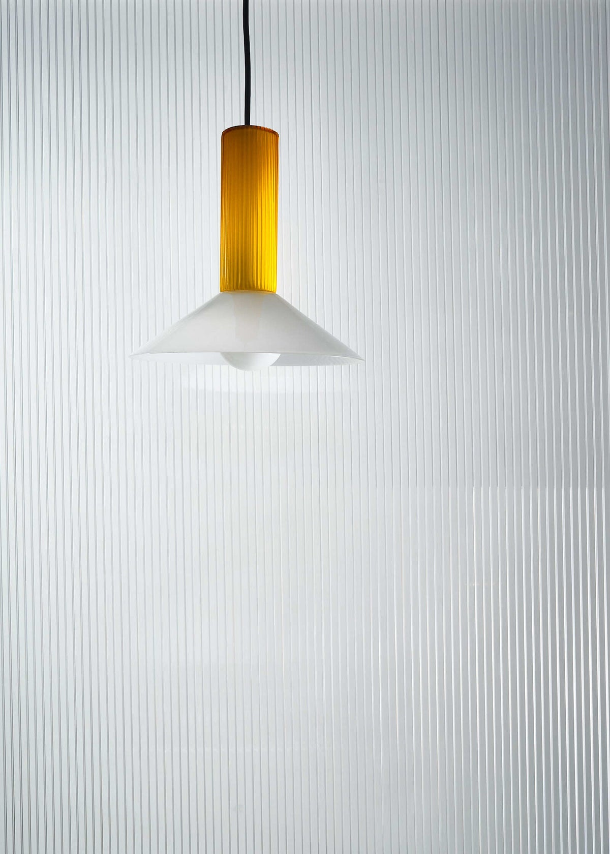 DeMajo-Murano-Glass-Pendant-FullRoom0267