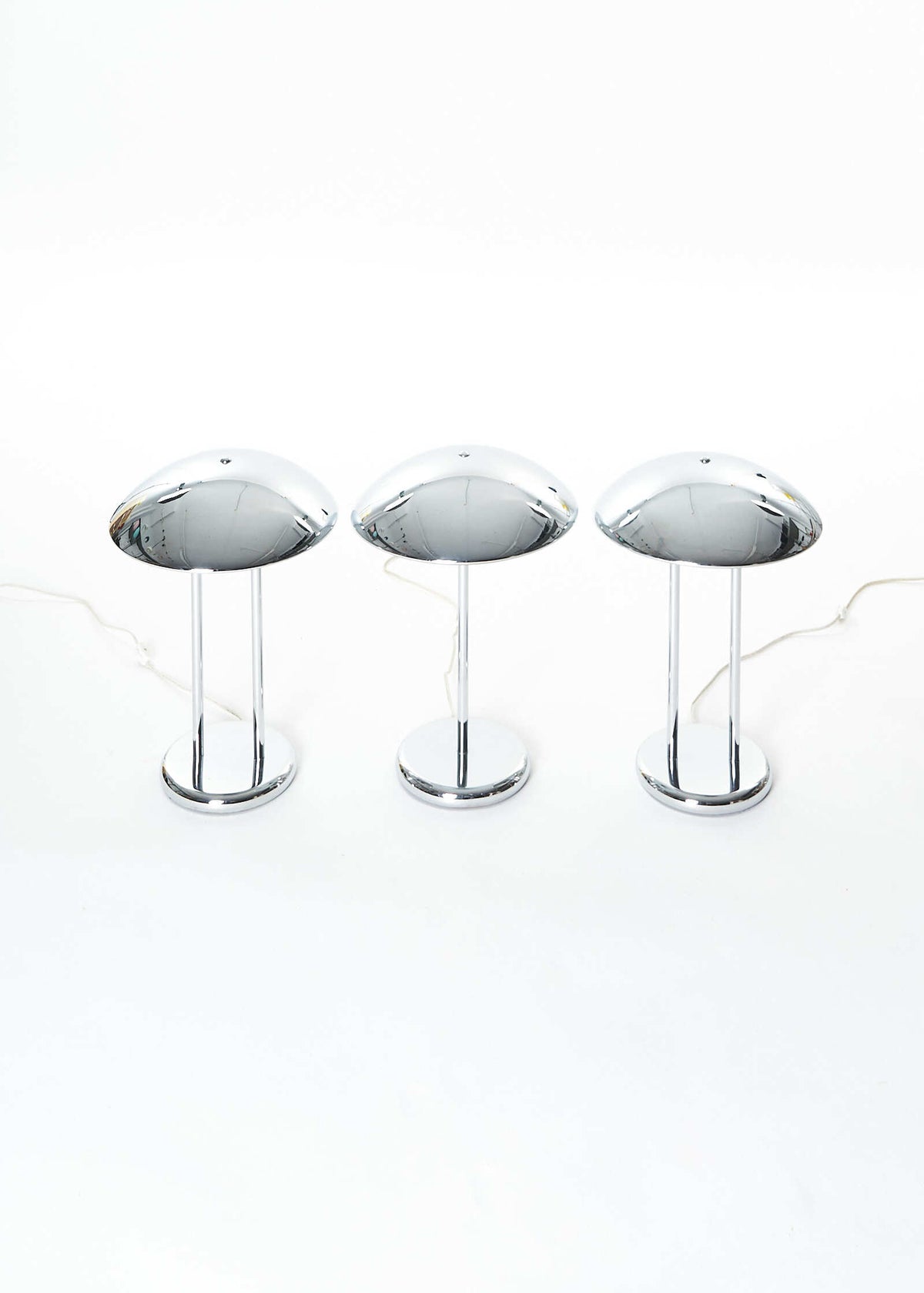 Robert-Sonneman-Chrome-Mushroom-Fullroom6241