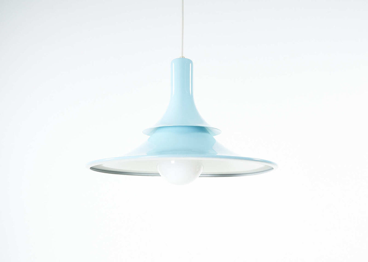 Lampe-Trumpet-Baby-Blue-Sverige-FullRoom0264