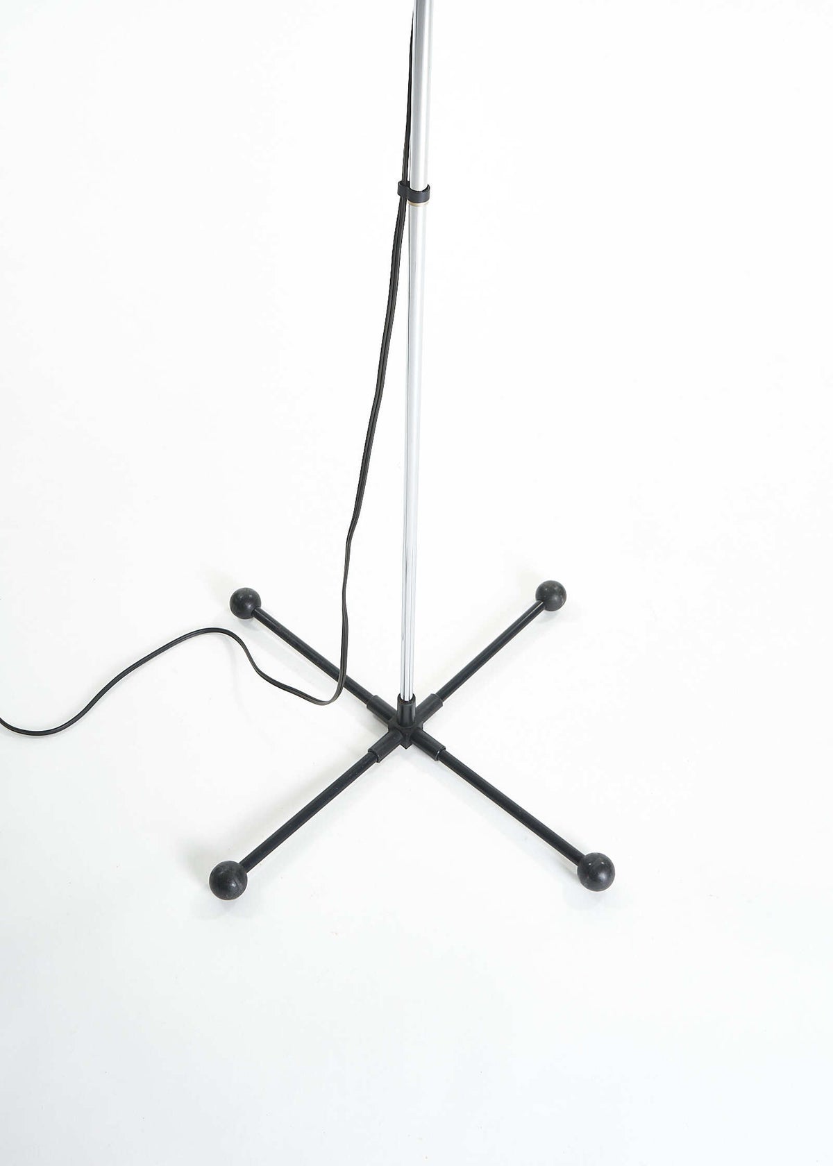HEMI-vintage-lamp-Danish-Denmark-FullRoom3645