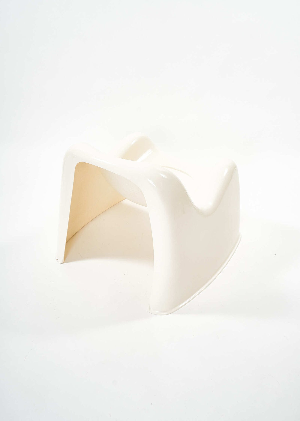 Sergio-Mazza-Toga-Artemide-FullRoom2365