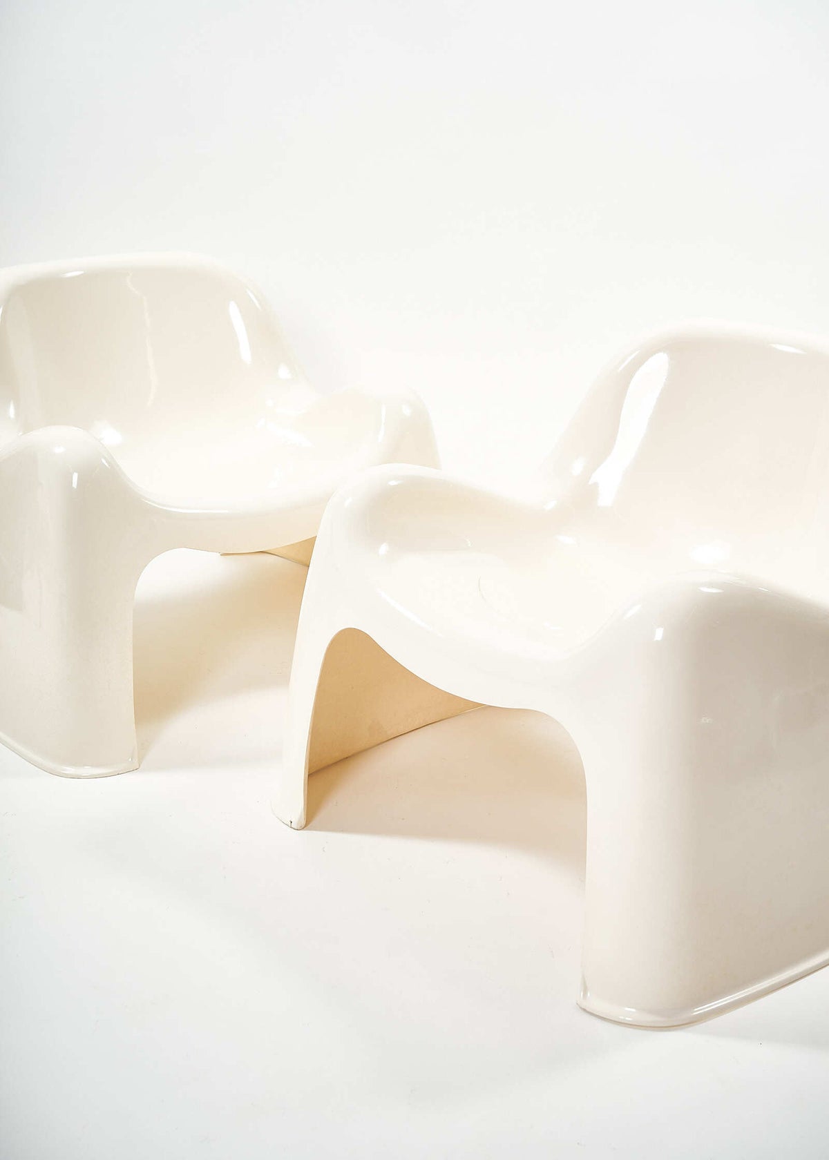 Sergio-Mazza-Toga-Artemide-FullRoom2372
