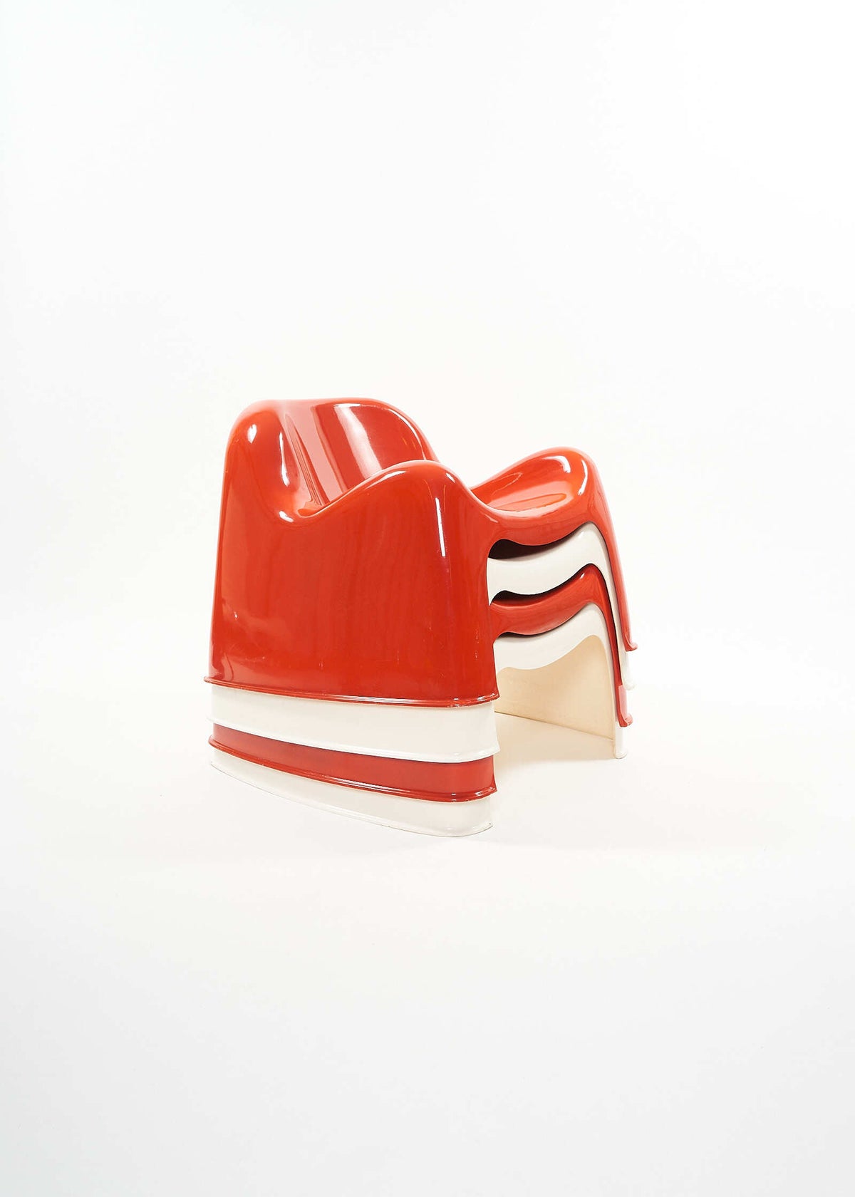 Sergio-Mazza-Toga-Artemide-FullRoom2395