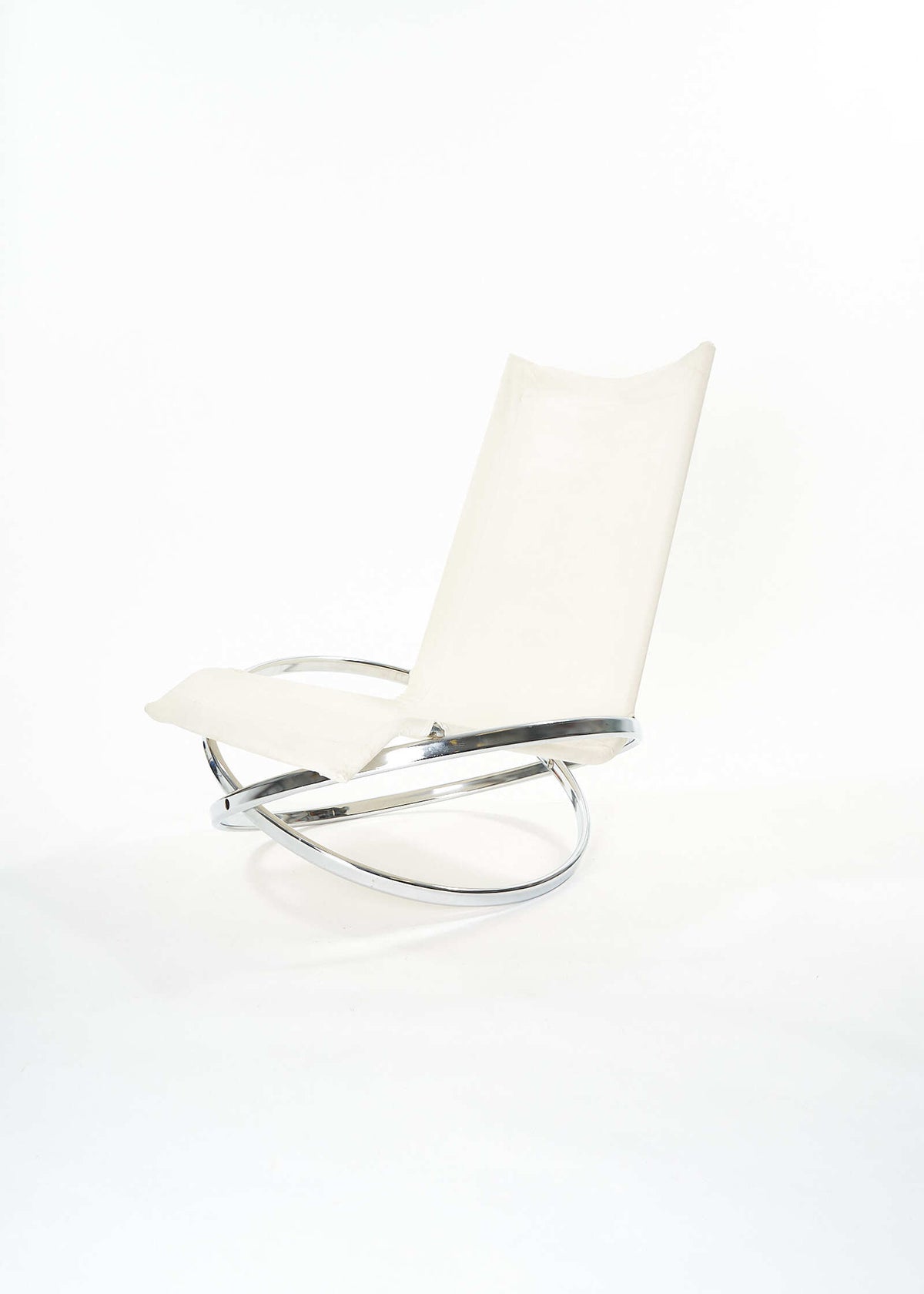 Jetstar-Rocking-Chair-Vintage-RogerLecal-FullRoom3685
