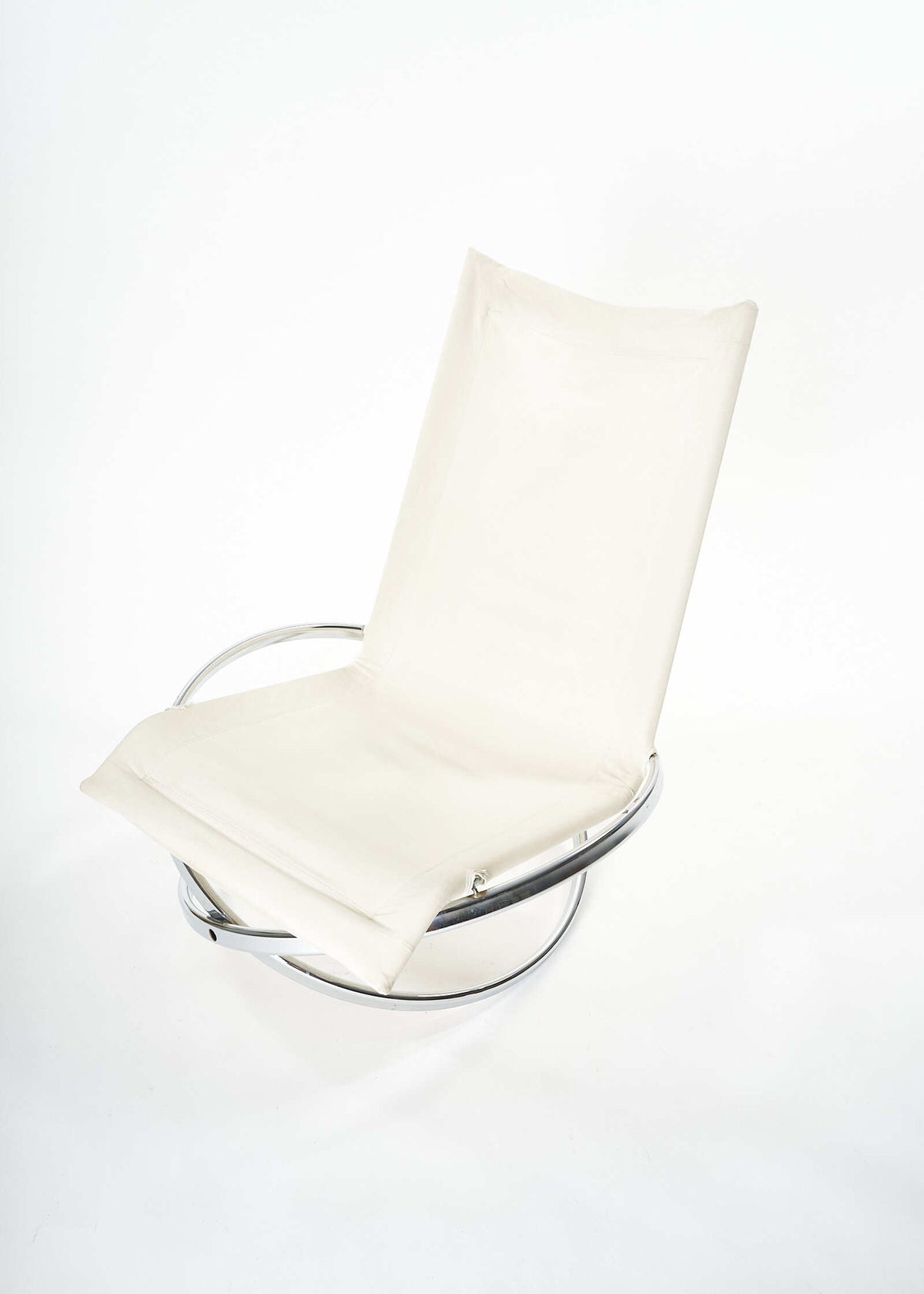 Jetstar-Rocking-Chair-Vintage-RogerLecal-FullRoom3703