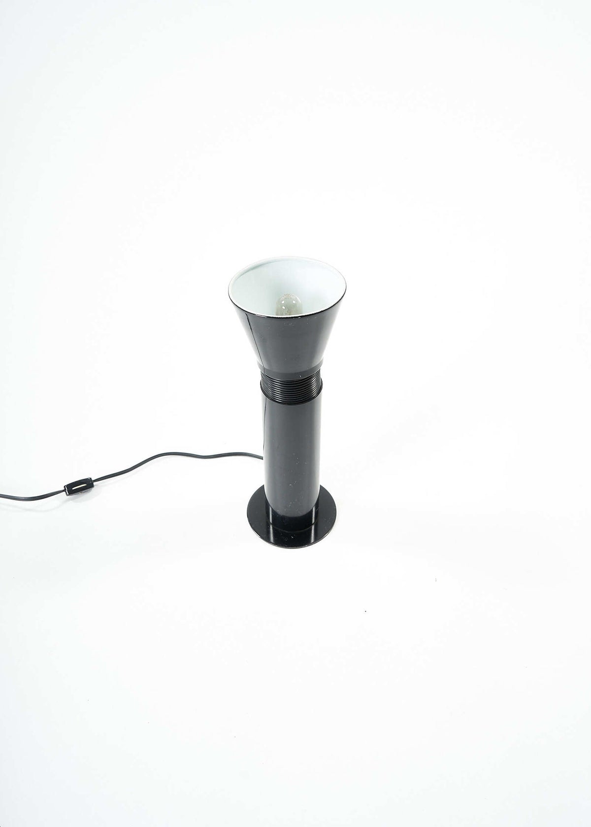 Lamp-Gooseneck-HongKong-FullRoom3680