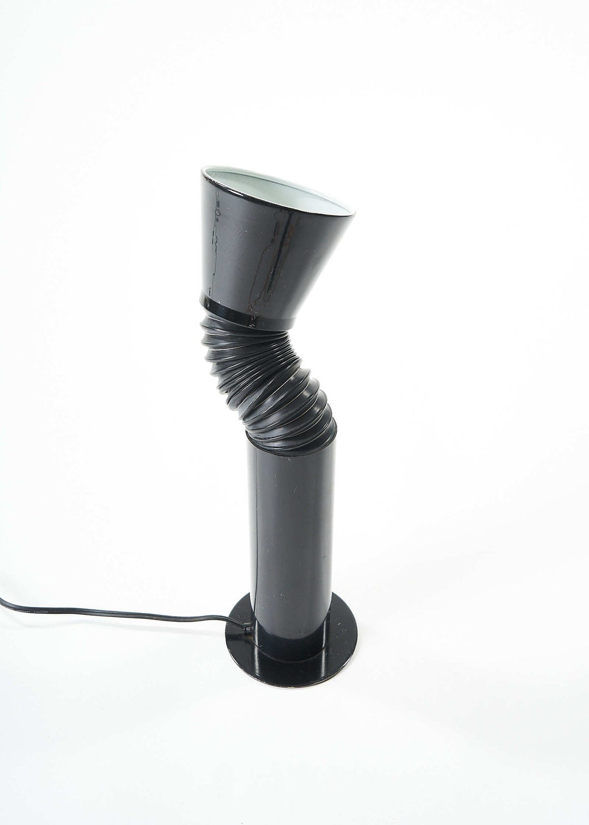 Lamp-Gooseneck-HongKong-FullRoom3682
