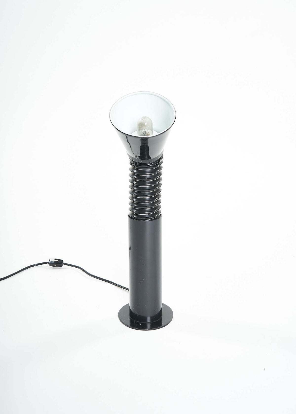 Lamp-Gooseneck-HongKong-FullRoom3709
