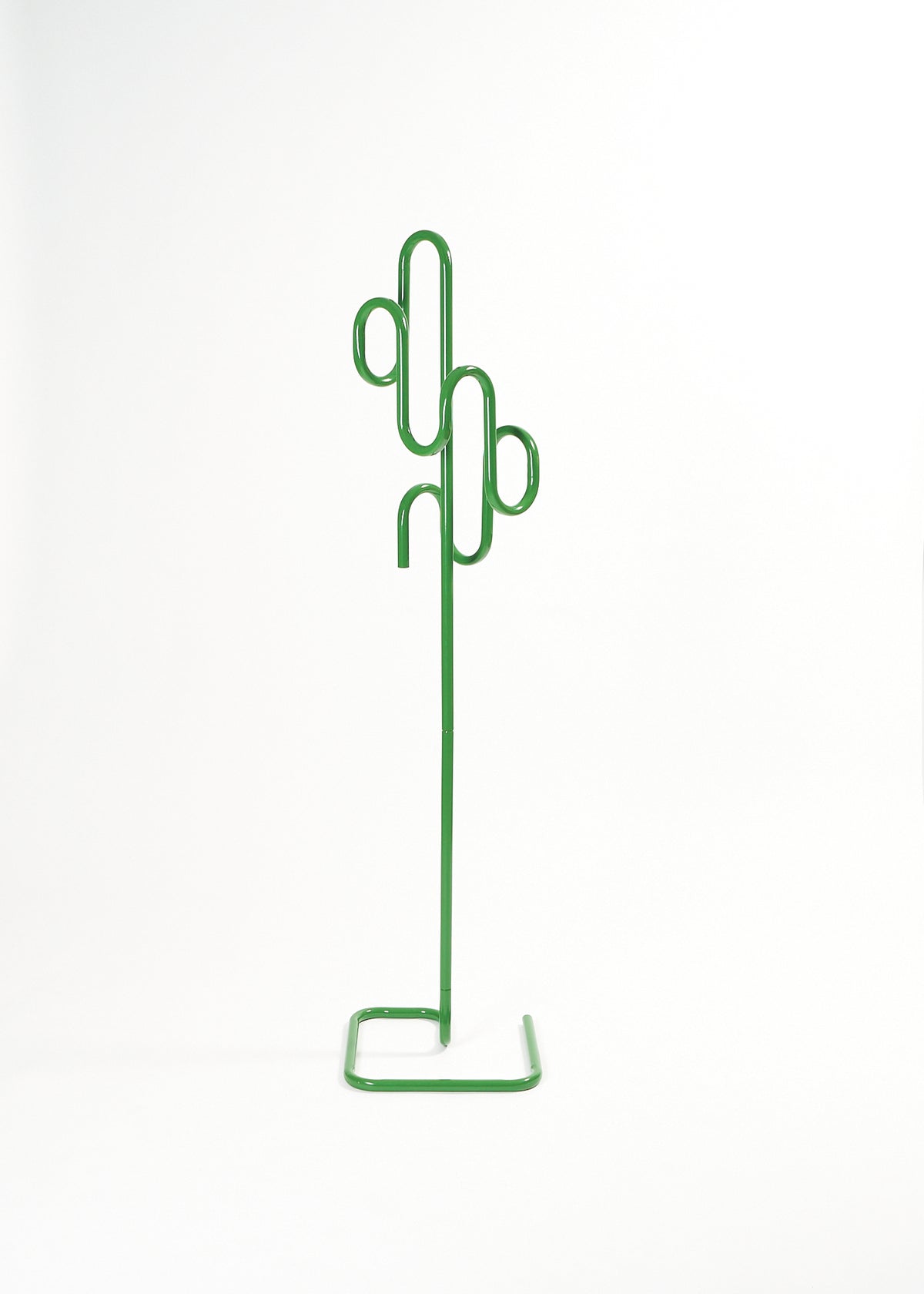 Cactus-Coat-stand-squiggle-FullRoom1863