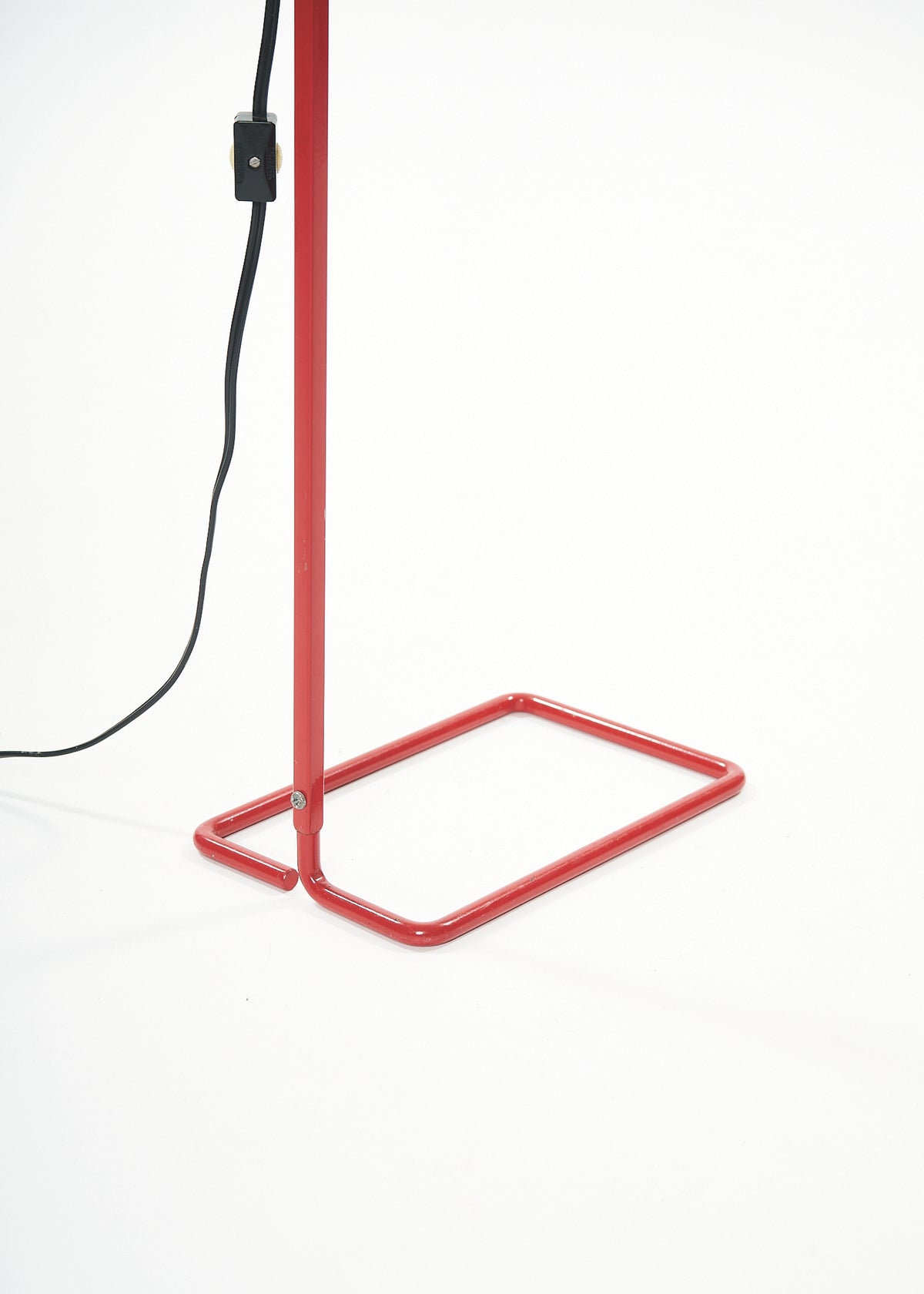 Nordlux-Floor-Lamp-MCM-Vintage-FullRoom3387