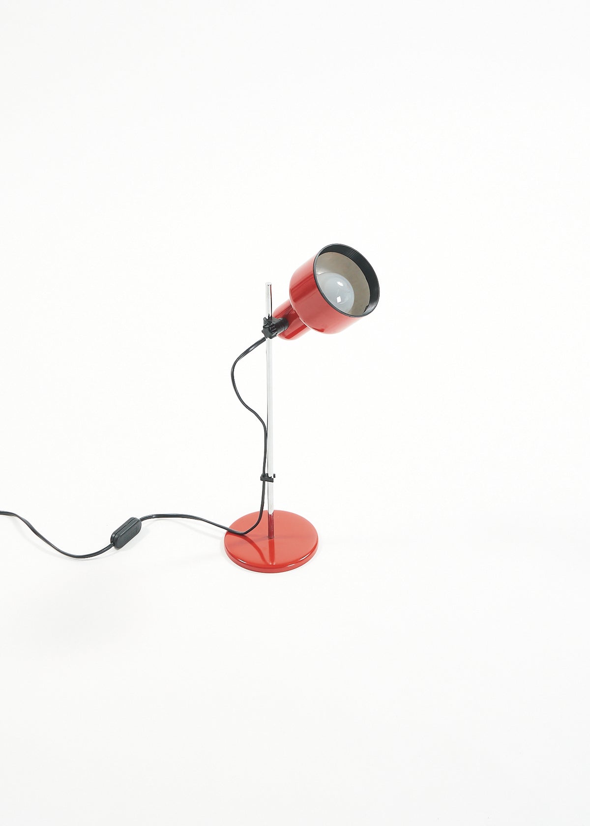 Desk-Lamp-Vintage-MD-Lighting-FullRoom0259
