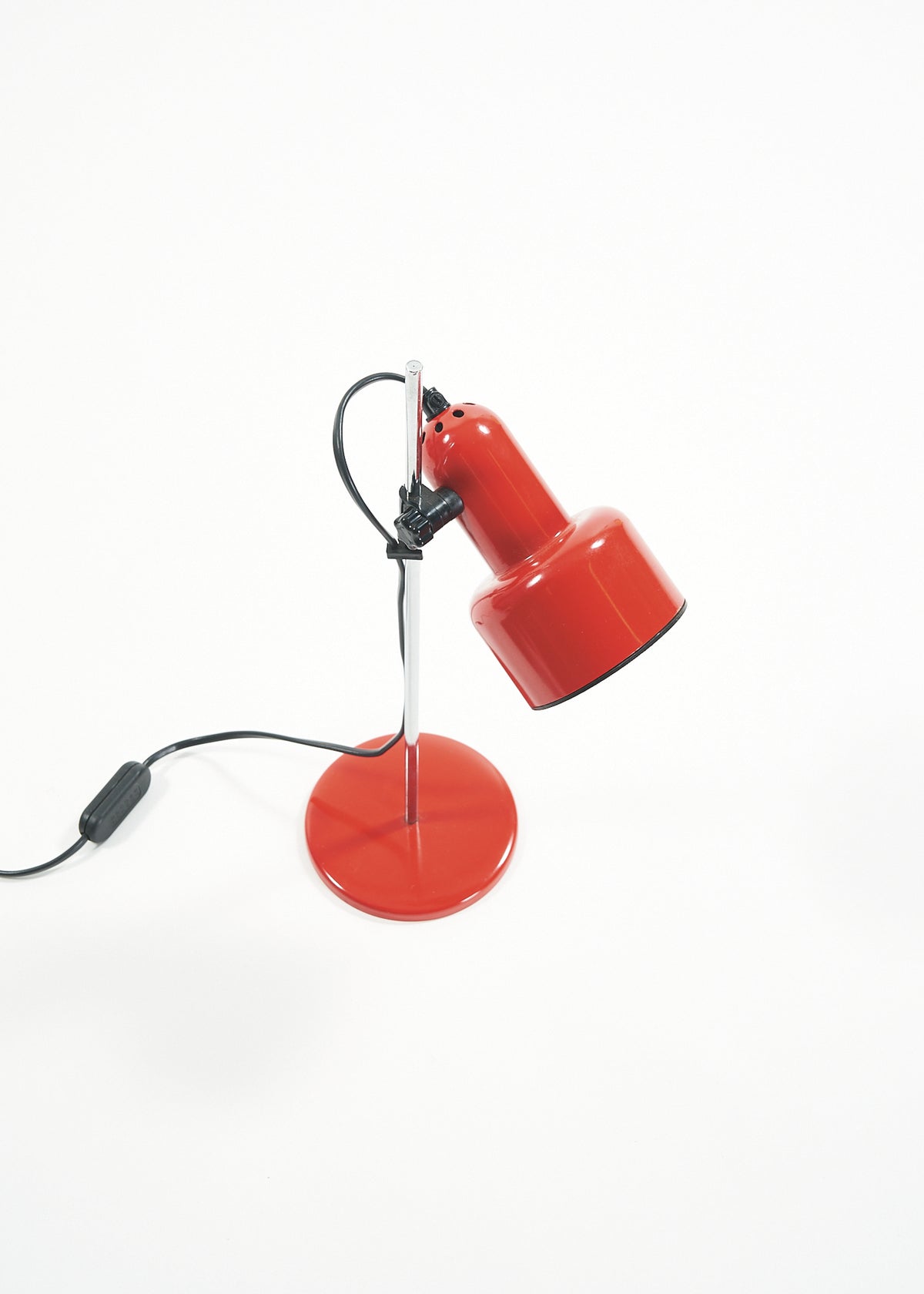 Desk-Lamp-Vintage-MD-Lighting-FullRoom0267