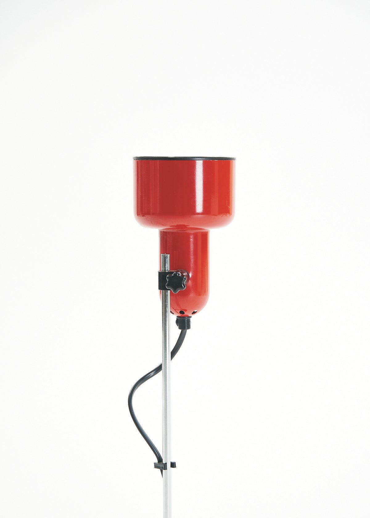 Desk-Lamp-Vintage-MD-Lighting-FullRoom1445