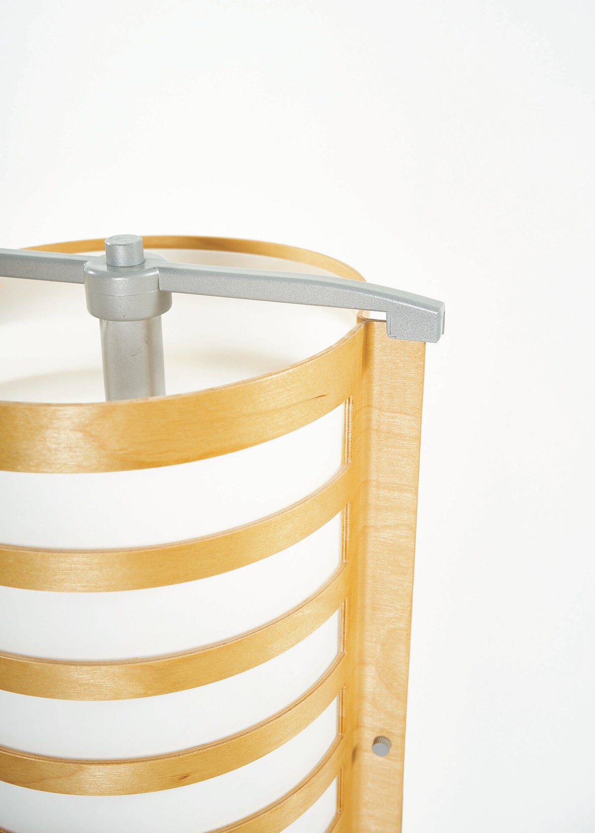 Strimma-FloorLamp-K&M-Hagberg-FullRoom0561