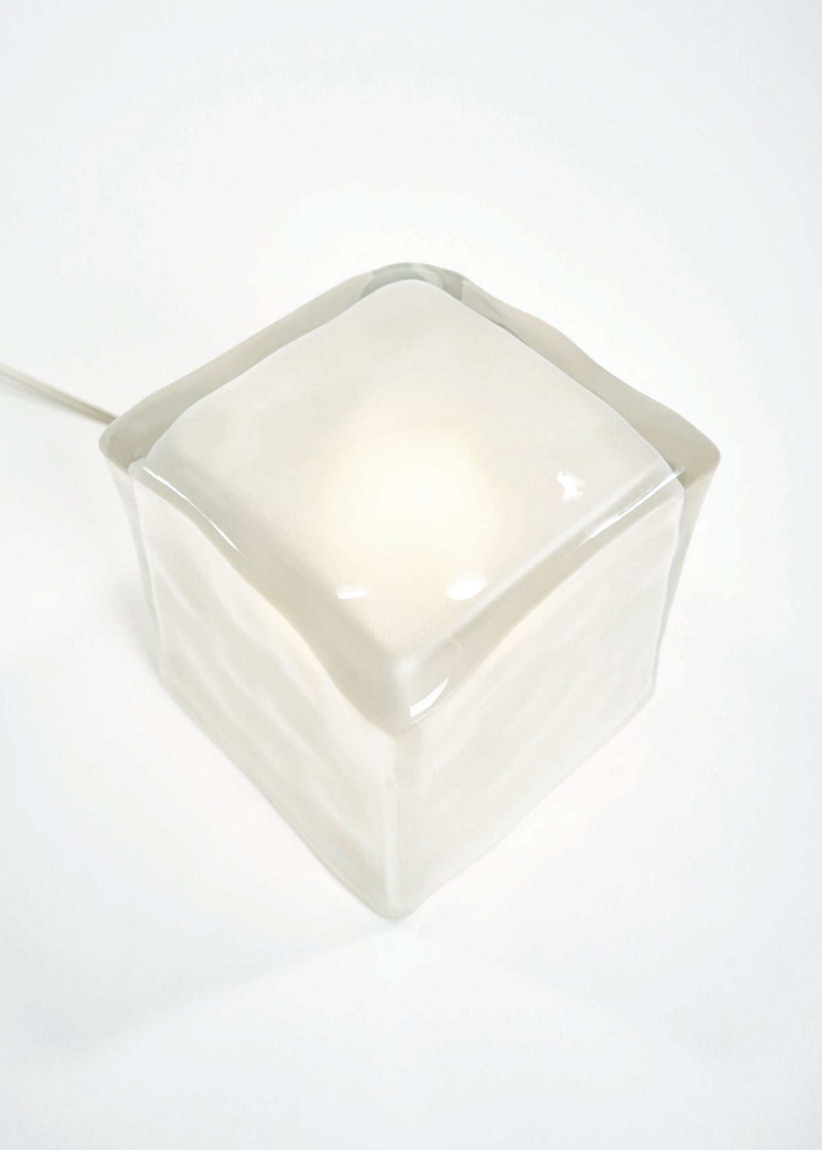 Iviken-Cube-Glass-Lamp-FullRoom1459 1
