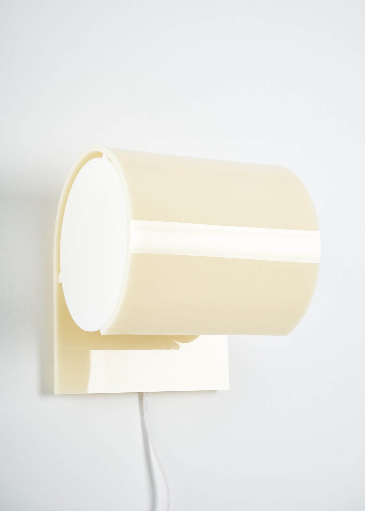 GloUp-Collection-Lamp-Reedition-FullRoom0625