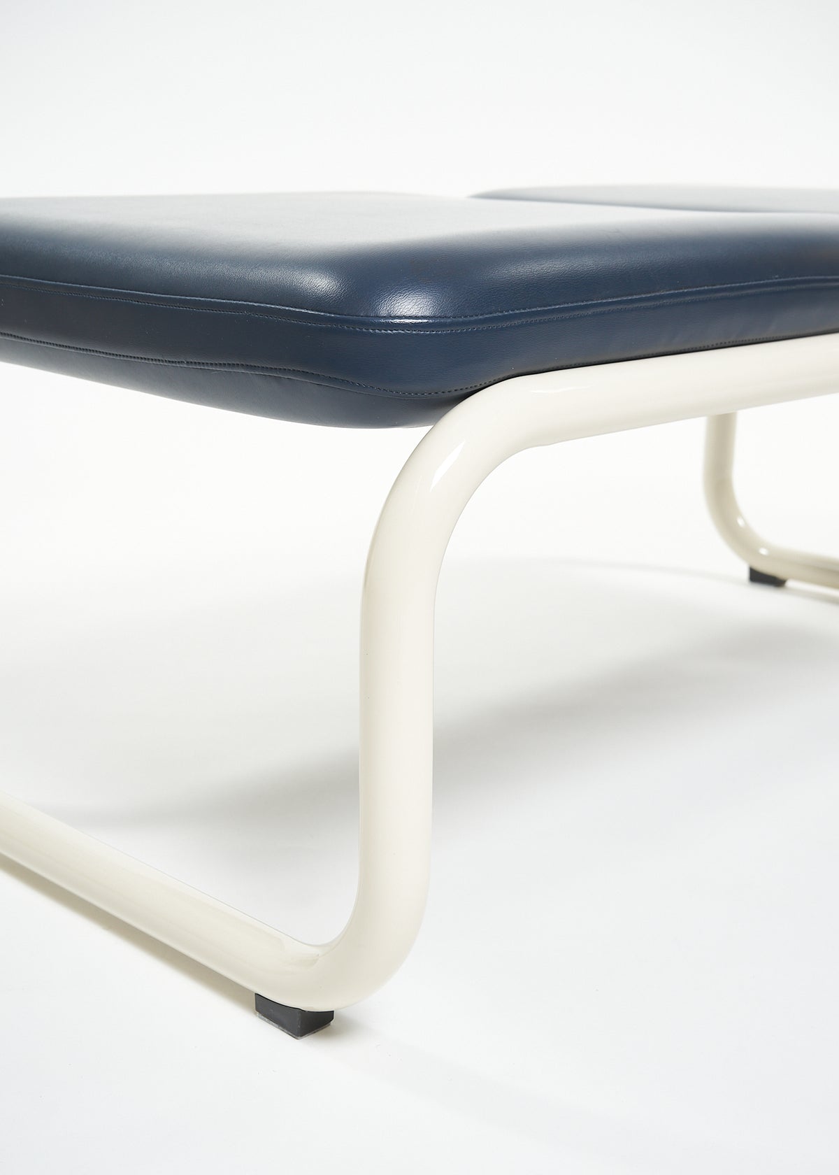 Banc double CUSTOM par Jeffery Robert Fear pour Kinetics