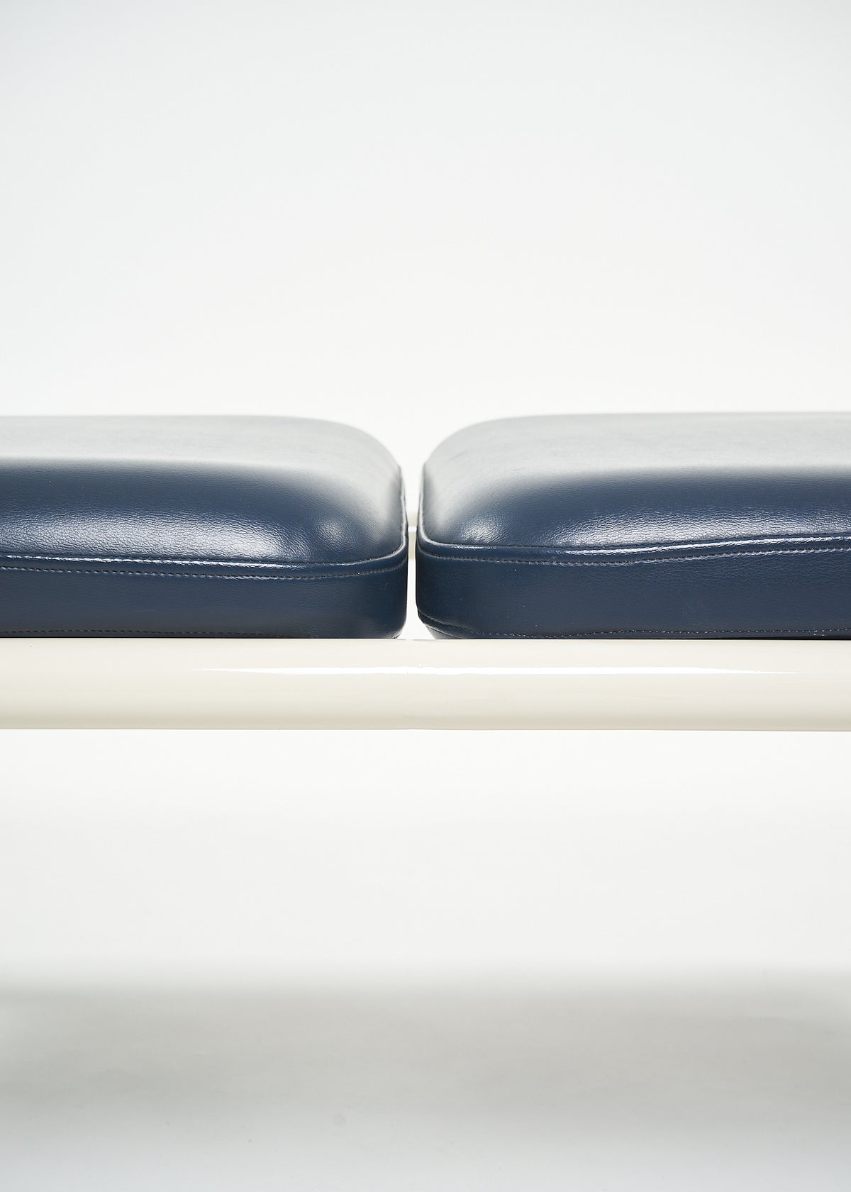 Banc double CUSTOM par Jeffery Robert Fear pour Kinetics