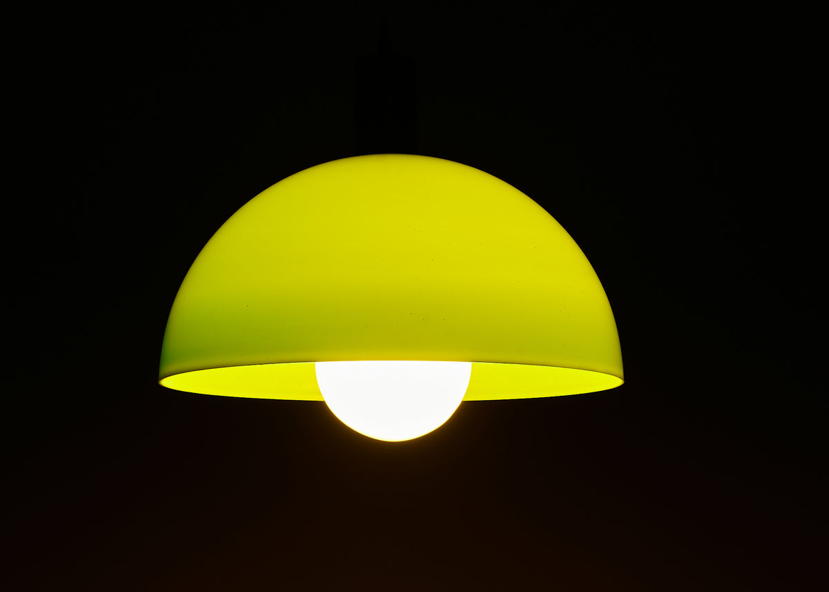 Lampe suspendue DÔME en acrylique